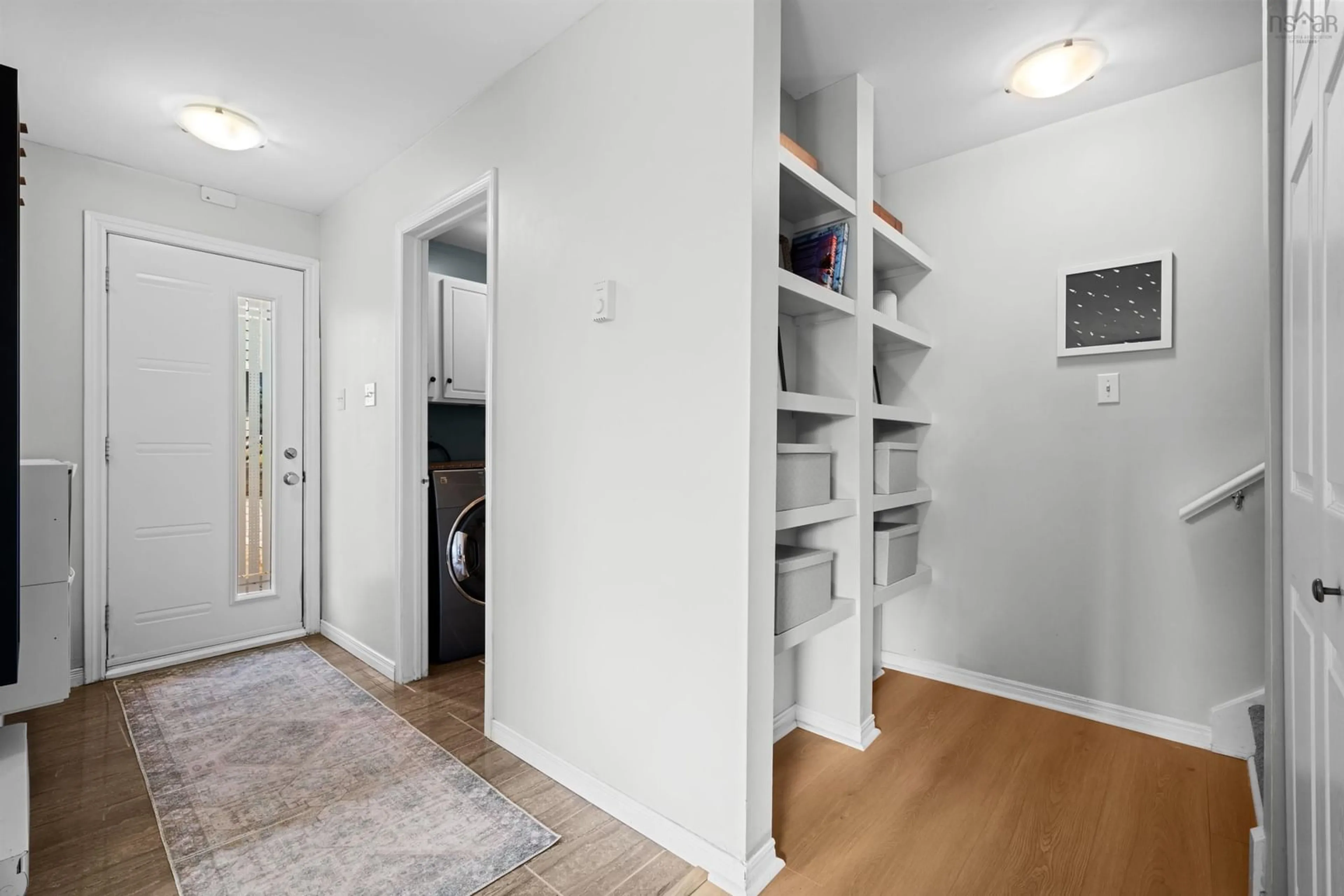 Indoor entryway for 5929 Gainsborough Pl, Halifax Nova Scotia B3K 5R9