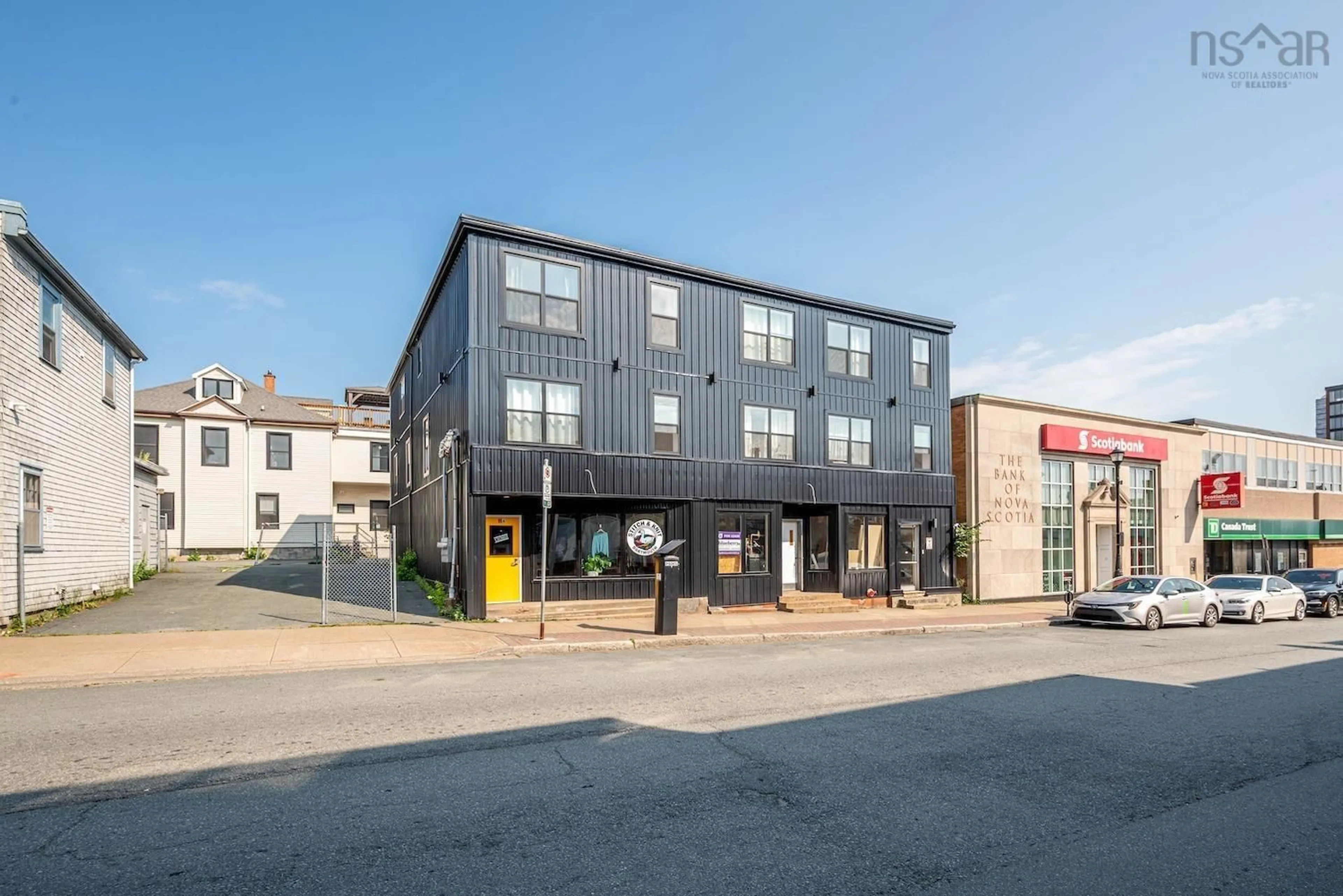 Unknown for 85-87 Portland St, Dartmouth Nova Scotia B2Y 1H5