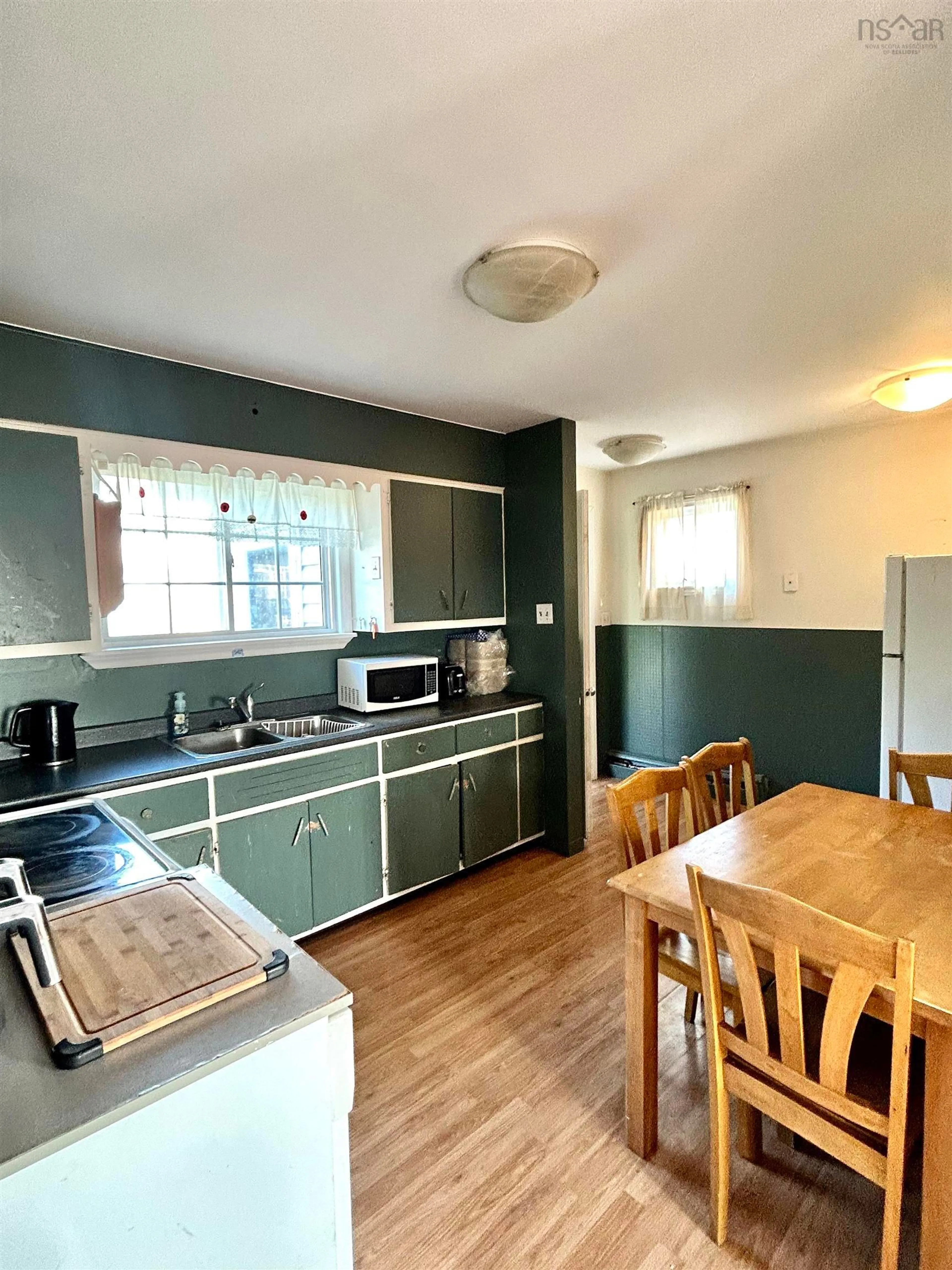 Standard kitchen, unknown for 15996 Central Ave, Inverness Nova Scotia B0E 1N0