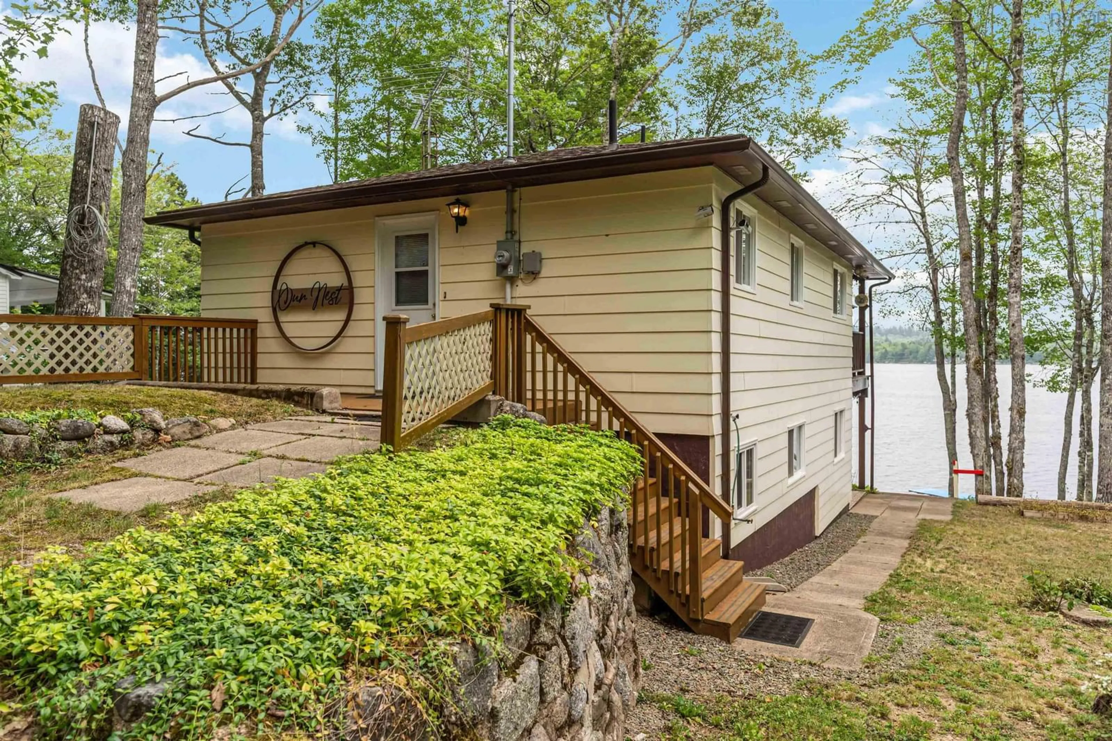 Home with vinyl exterior material, water/lake/river/ocean view for 1114 Trout Lake Rd, New Albany Nova Scotia B0S 1P0
