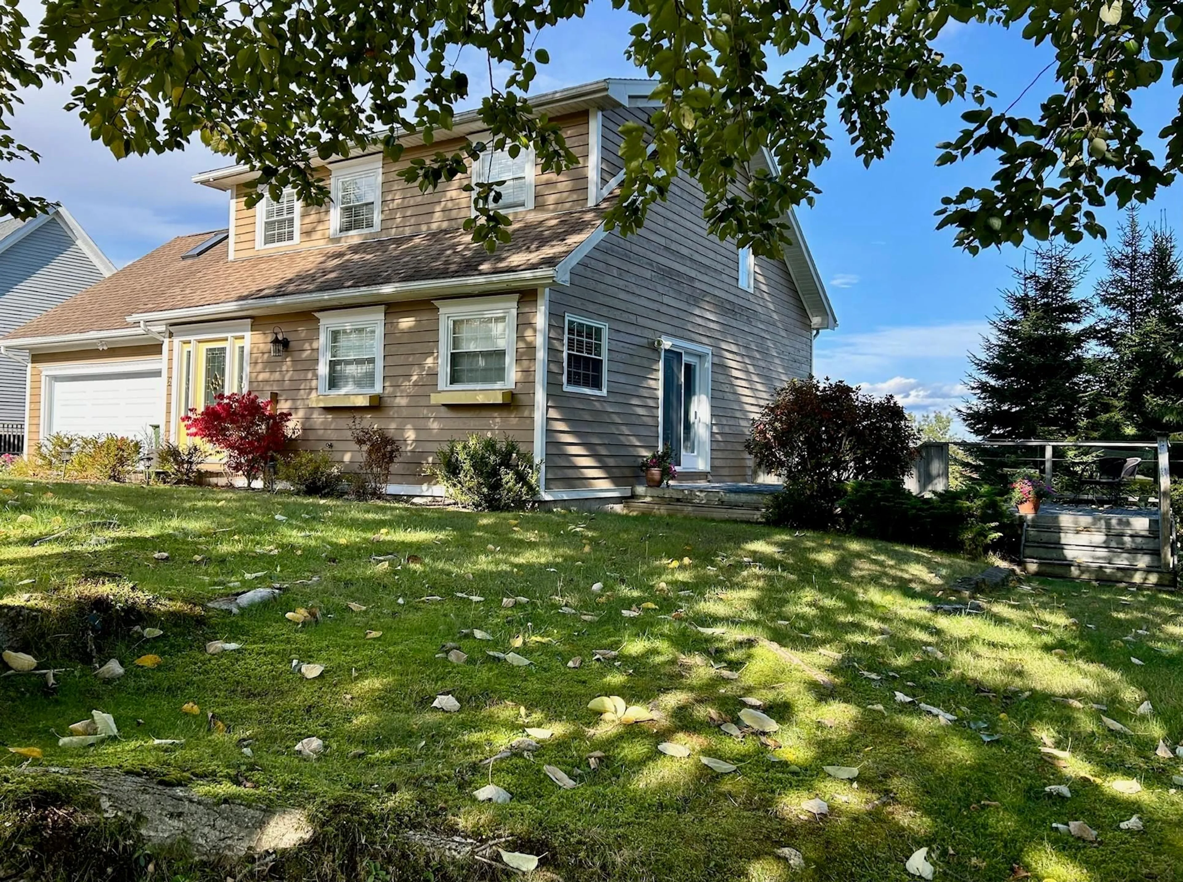 A pic from outside/outdoor area/front of a property/back of a property/a pic from drone, unknown for 6 Westwind Dr, Chester Nova Scotia B0J 1J0