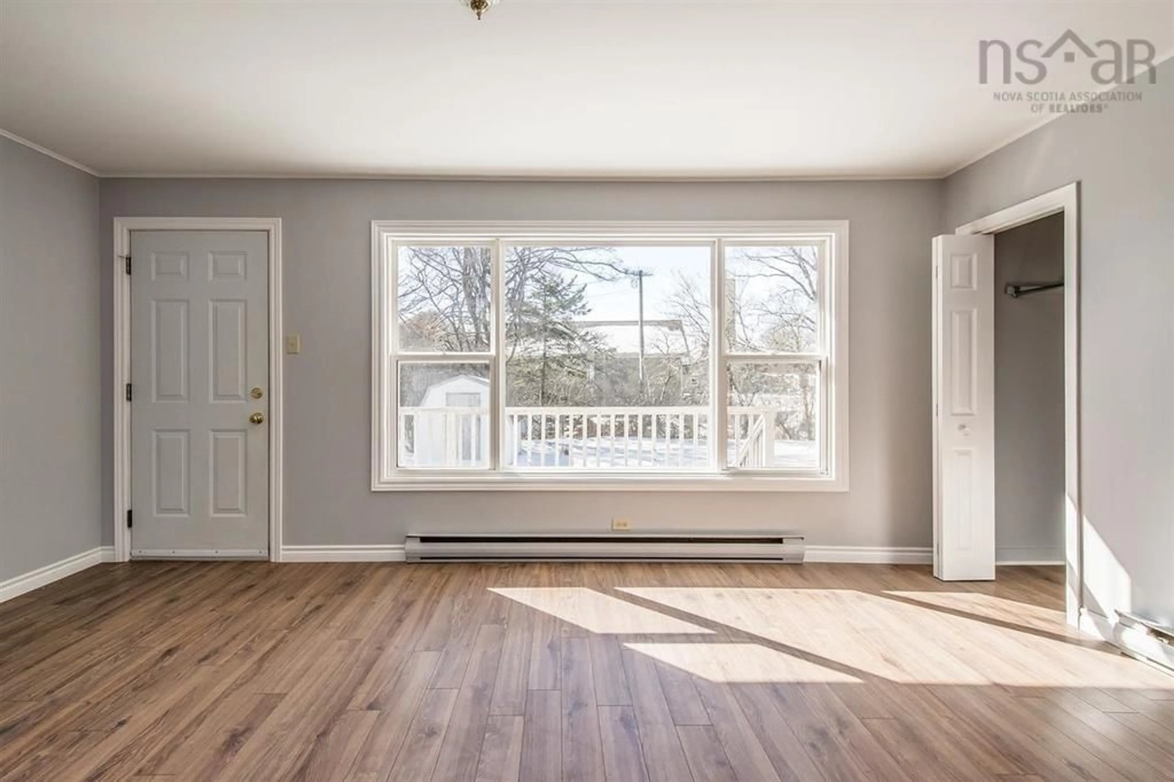 A pic of a room for 114 King St, Shelburne Nova Scotia B0T 1W0