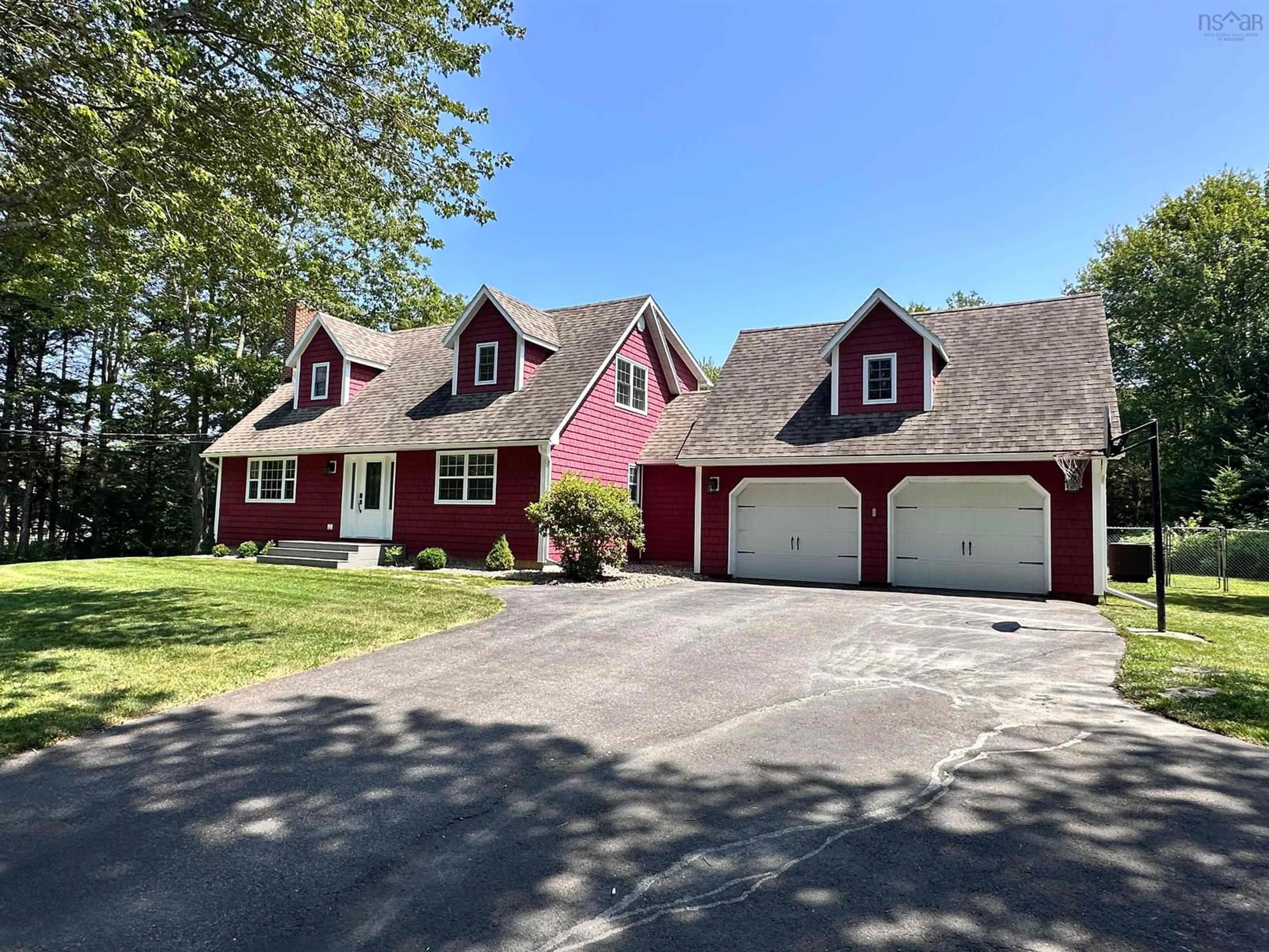 Home with vinyl exterior material, street for 86 Wharf Rock Rd, Mersey Point Nova Scotia B0T 1K0