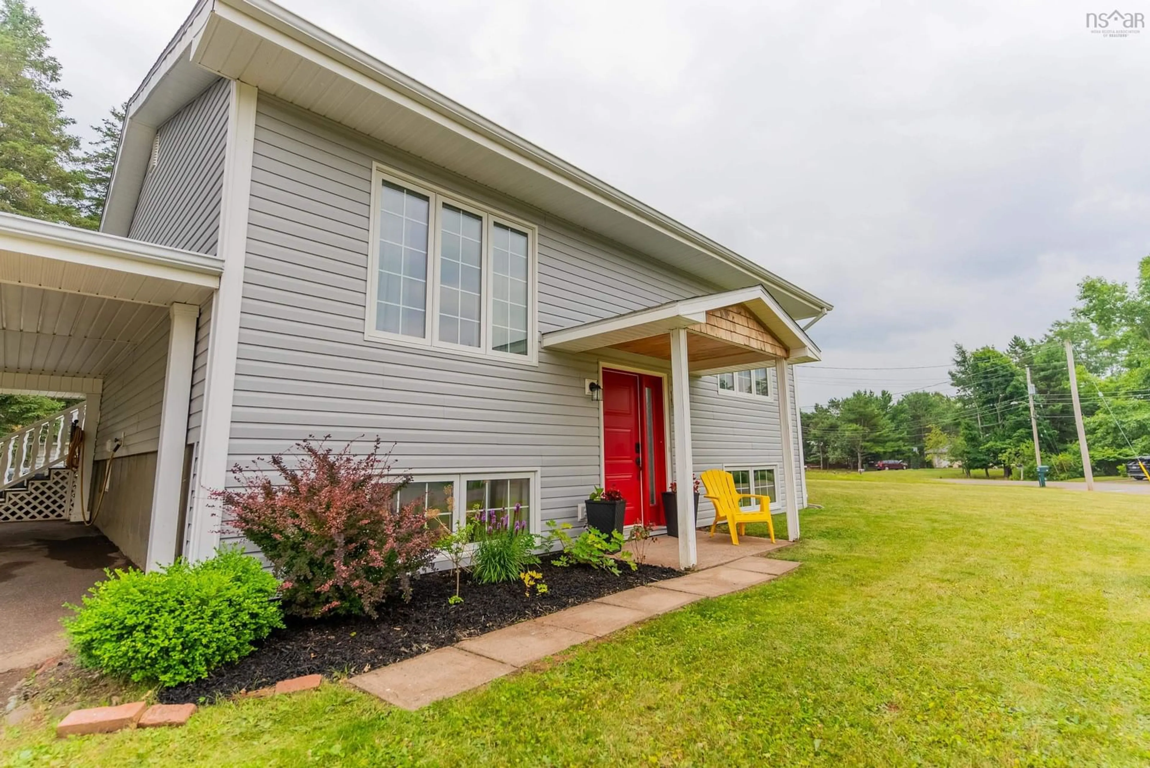 Home with vinyl exterior material, water/lake/river/ocean view for 26 Tamarack Dr, Valley Nova Scotia B6L 2V9