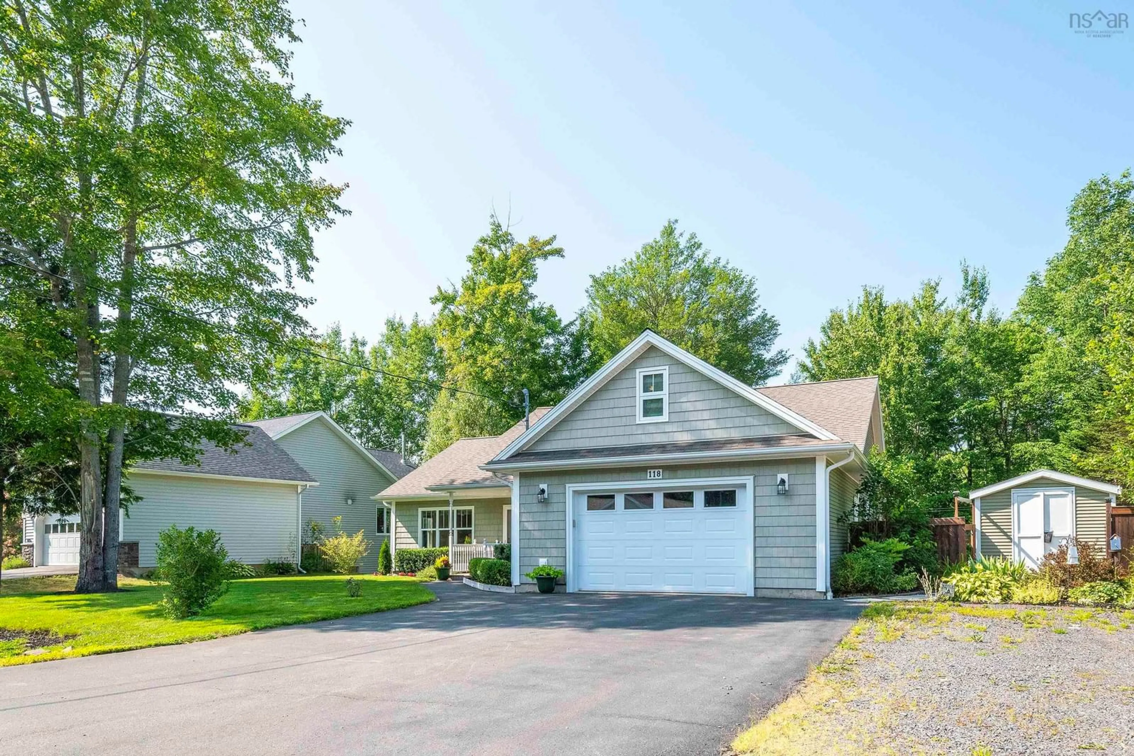 Home with vinyl exterior material, street for 118 Seneca St, Centreville Nova Scotia B0P 1J0