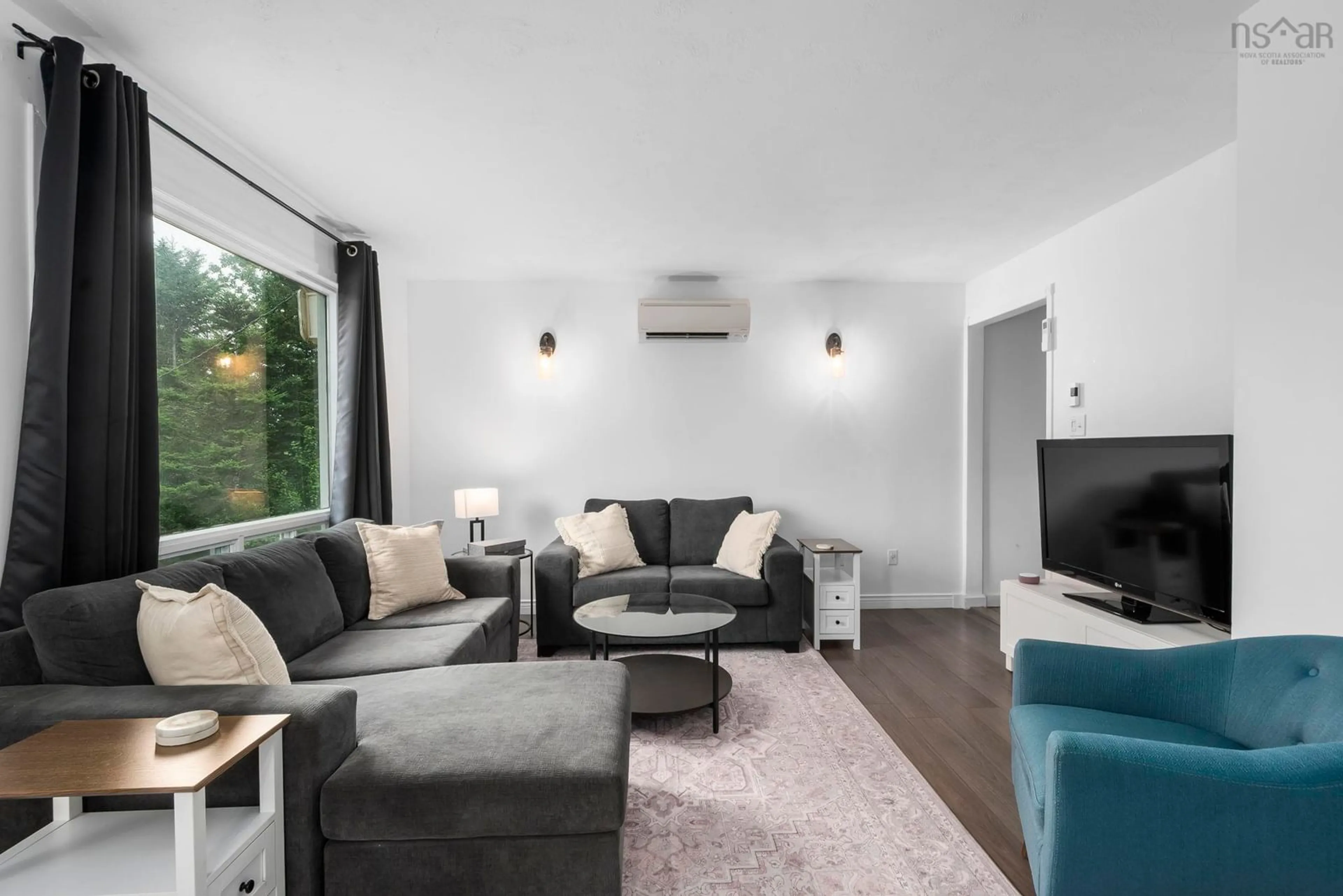 Living room with furniture, unknown for 203 Lemarchant Dr, Canaan Nova Scotia B4N 4K1