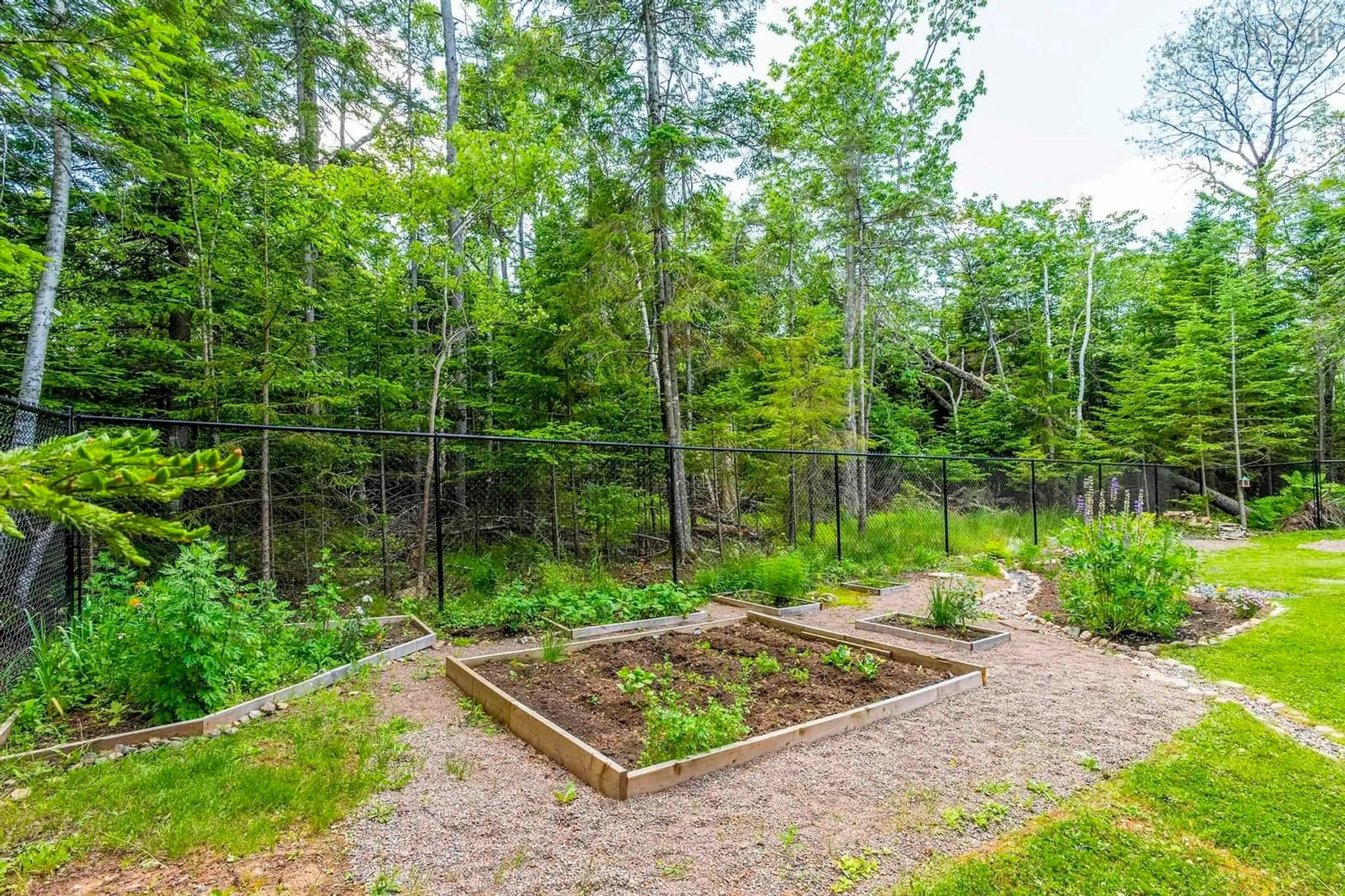 Patio, forest/trees view for 8 Heritage Pl, Truro Nova Scotia B2N 6J5