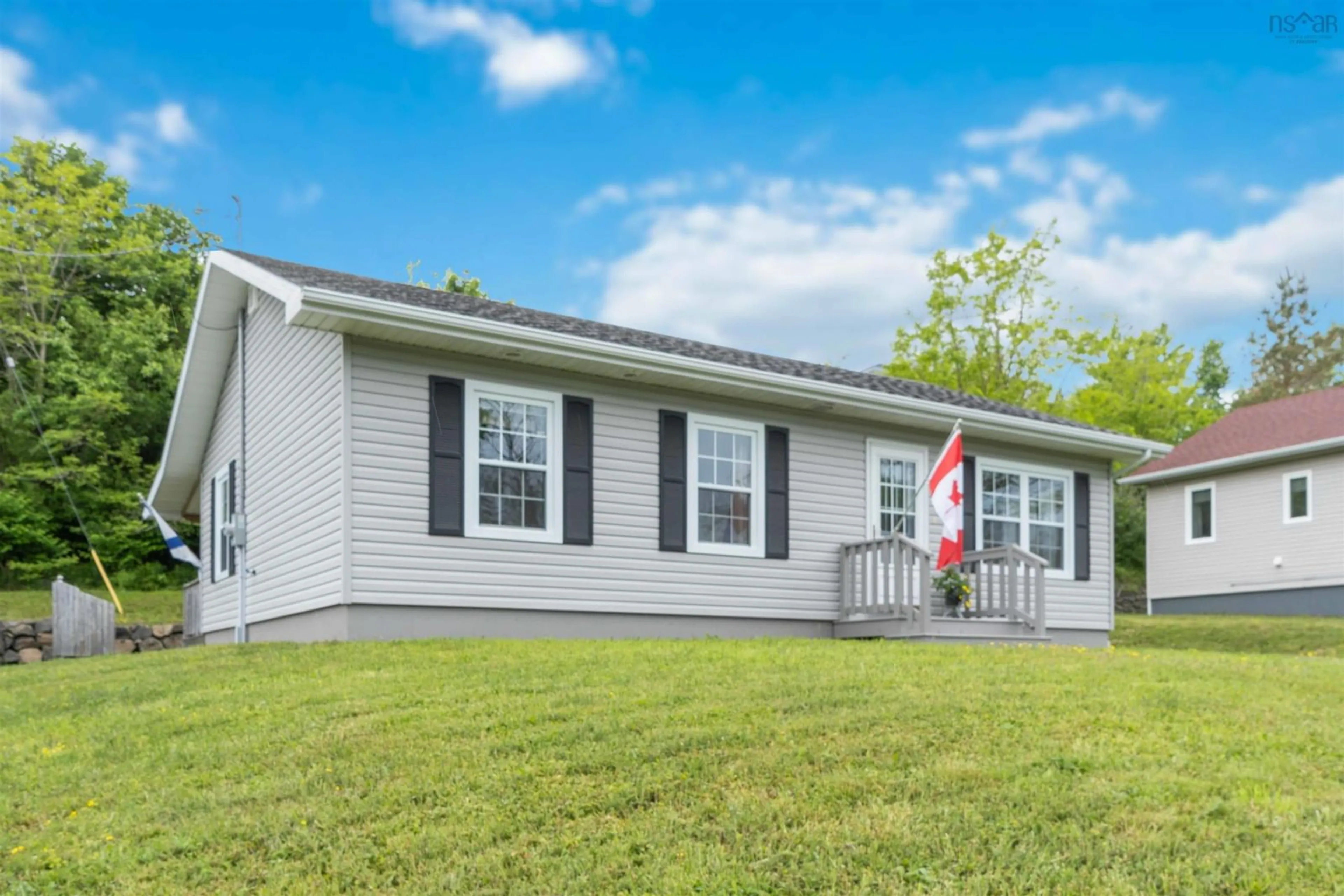Home with vinyl exterior material, unknown for 101 Second Ave, Digby Nova Scotia B0V 1A0