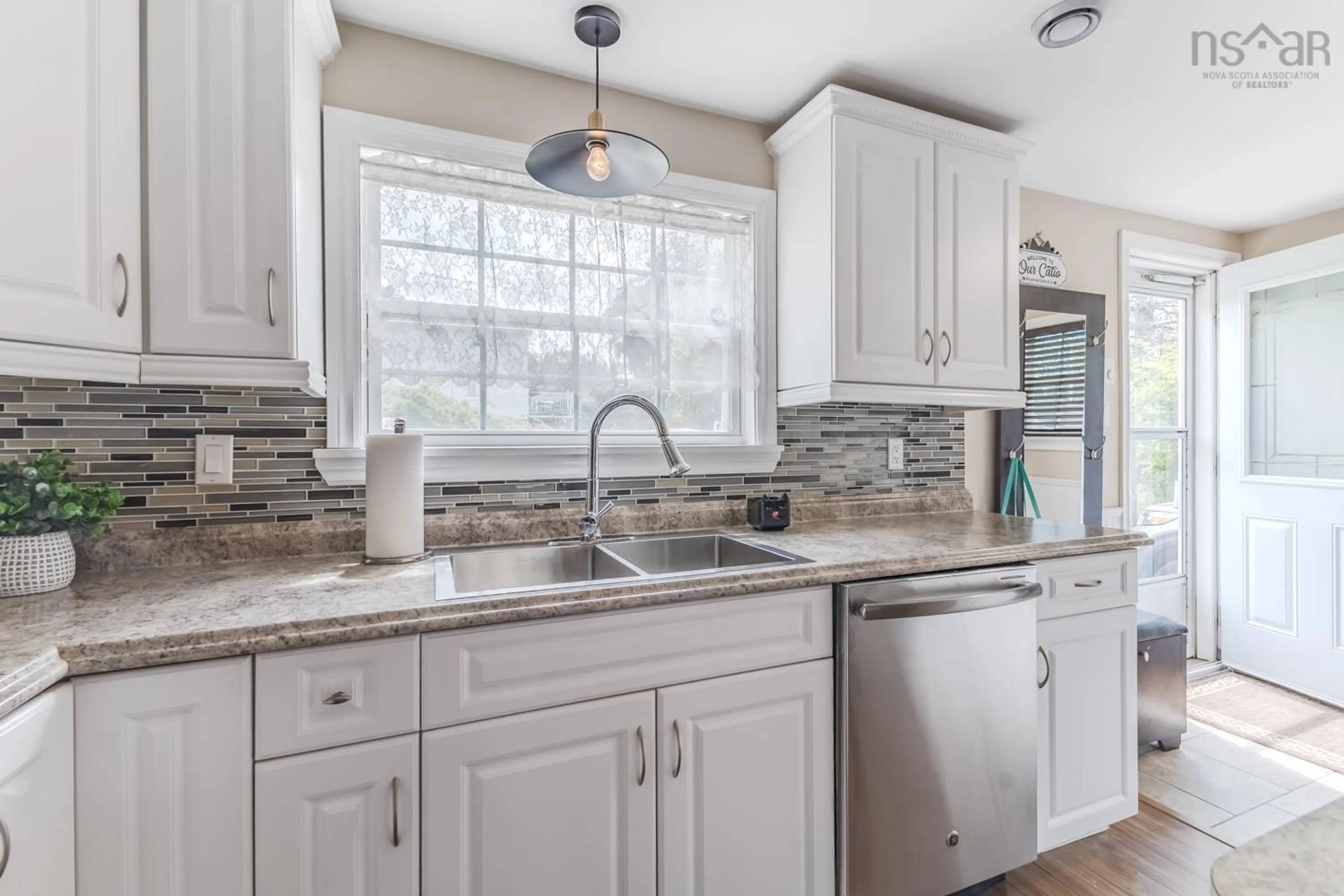 Open concept kitchen, ceramic/tile floor for 76 Lawnwood Dr, Truro Nova Scotia B2N 1S1
