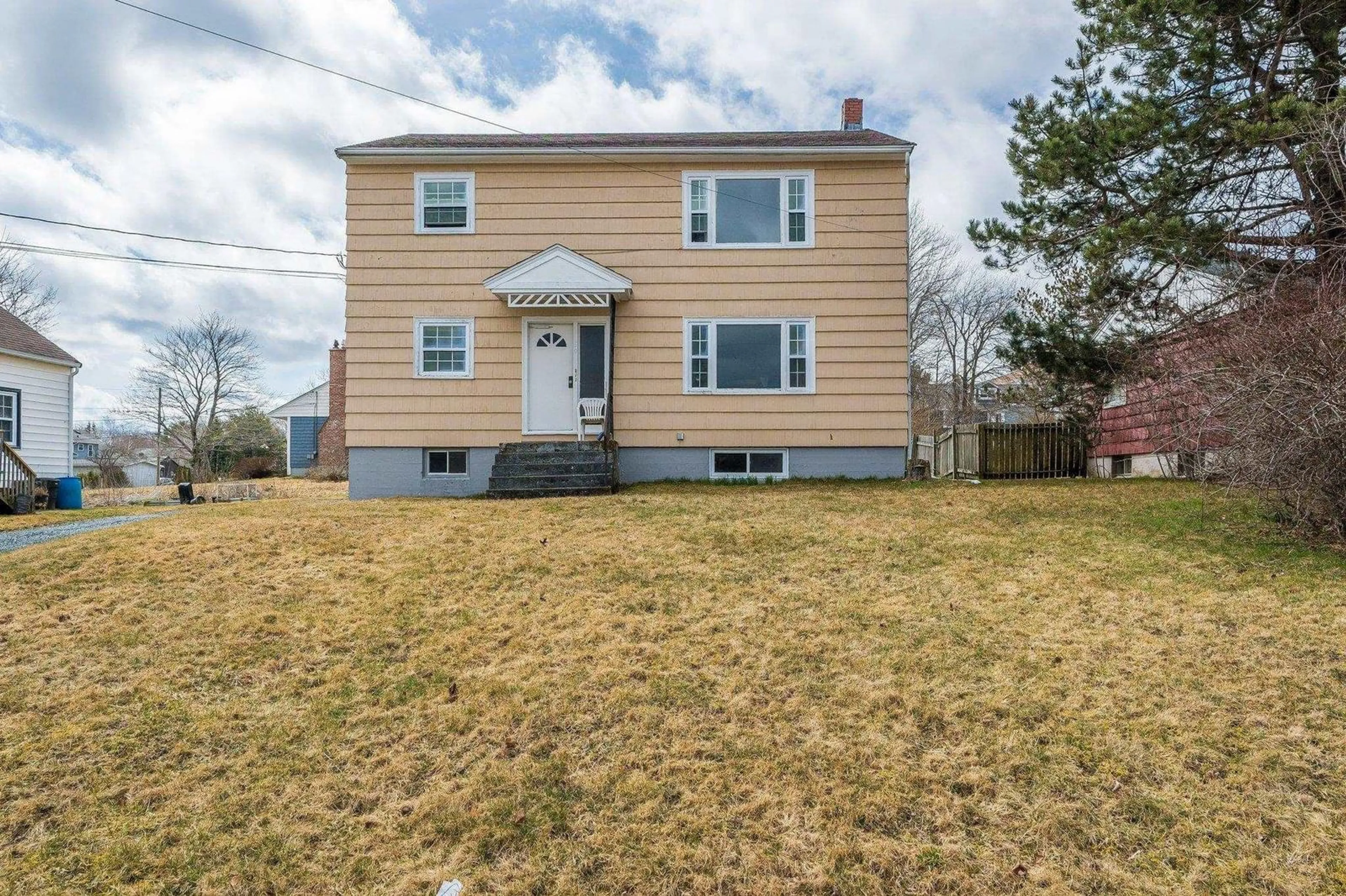 A pic from outside/outdoor area/front of a property/back of a property/a pic from drone, street for 50 Raymond St, Dartmouth Nova Scotia B2X 1B9