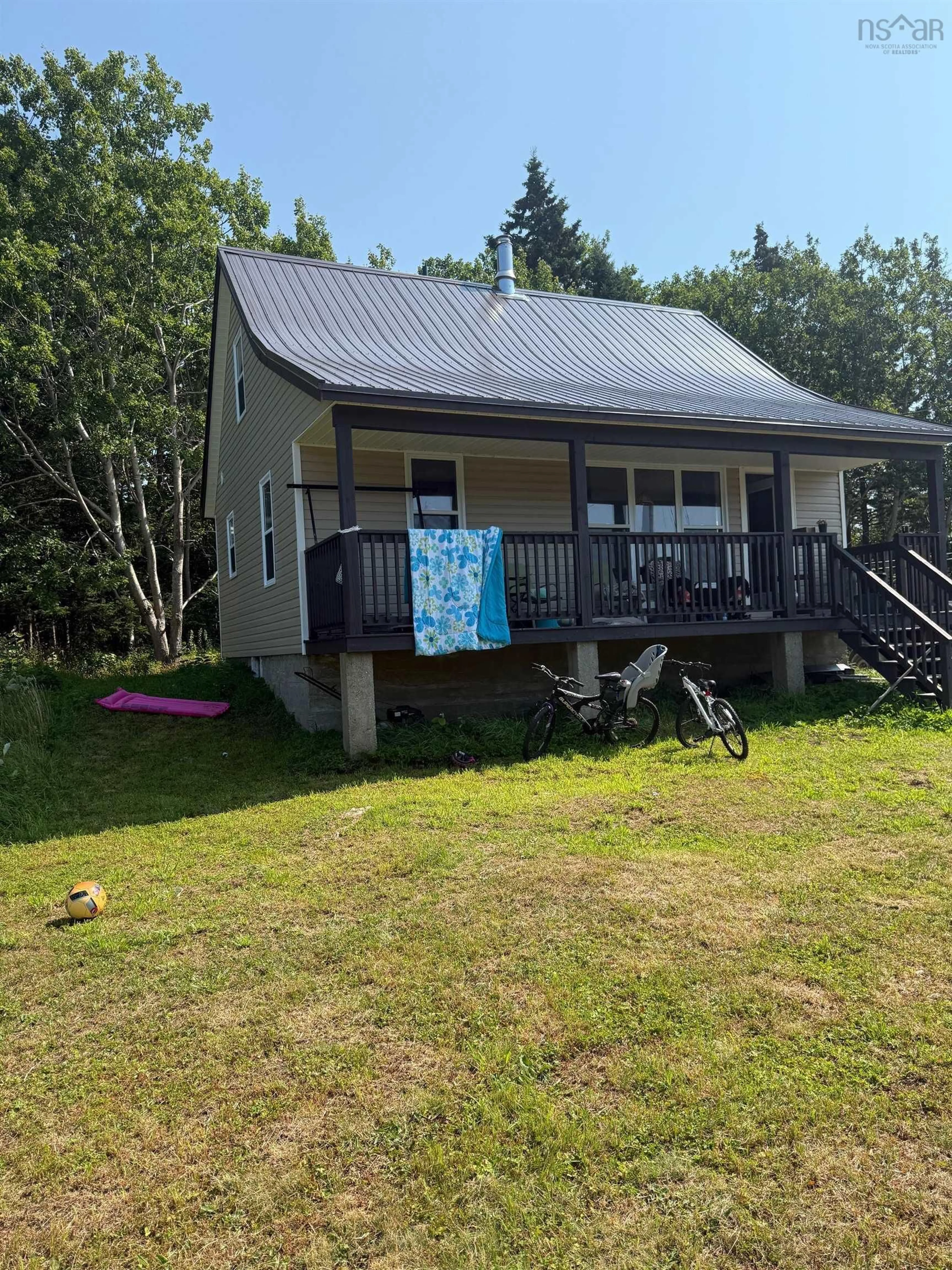 A pic from outside/outdoor area/front of a property/back of a property/a pic from drone, building for 116 New Zealand Rd, Cherry Hill Nova Scotia B0J 2H0