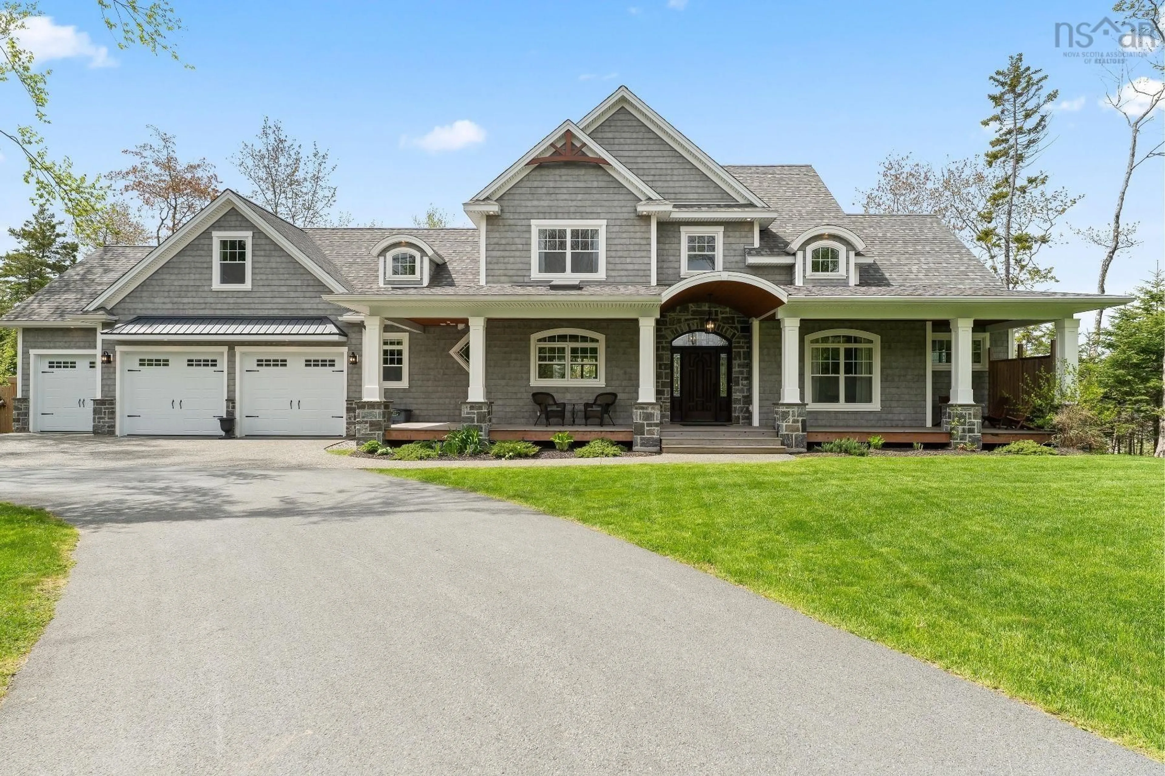 Home with vinyl exterior material, street for 838 Mccabe Lake Dr, Middle Sackville Nova Scotia B4E 0P4