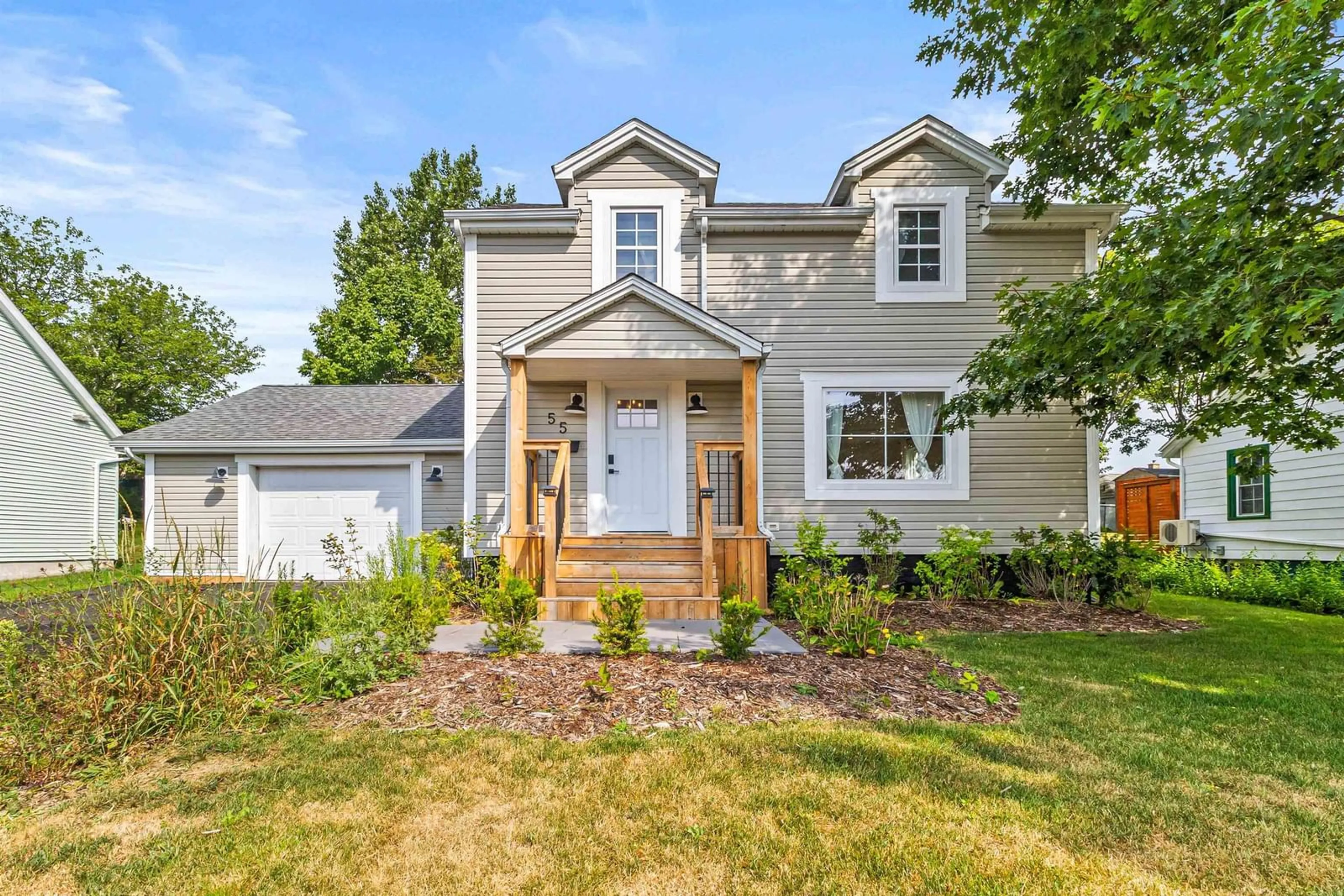 Home with vinyl exterior material, street for 55 Central Ave, Halifax Nova Scotia B3N 2H5