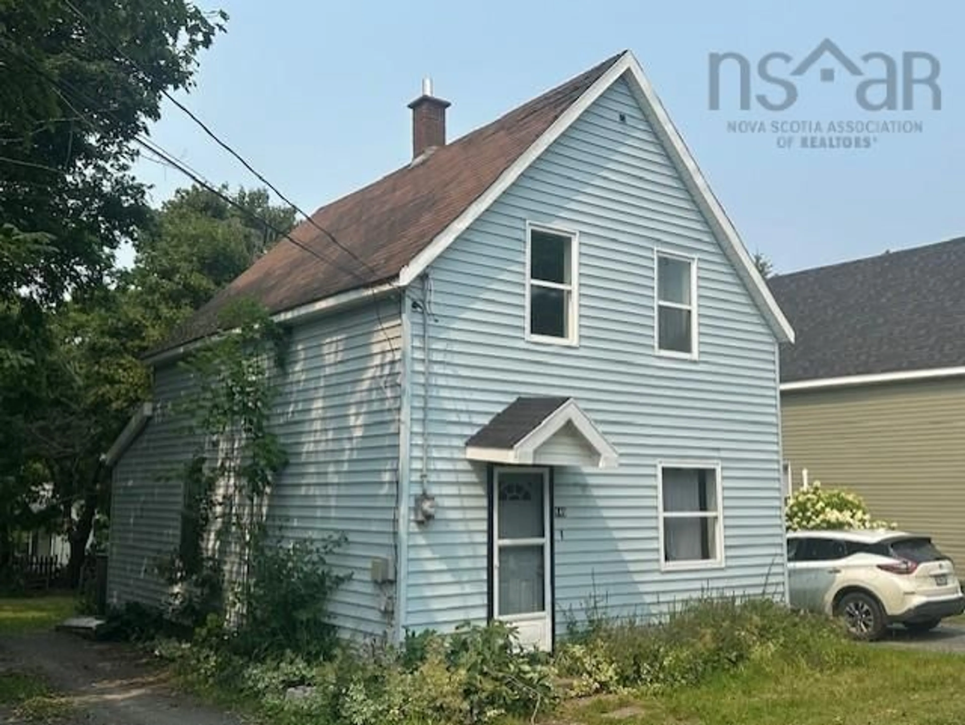 Home with vinyl exterior material, building for 2149 Greenwood St, Westville Nova Scotia B0K 2A0