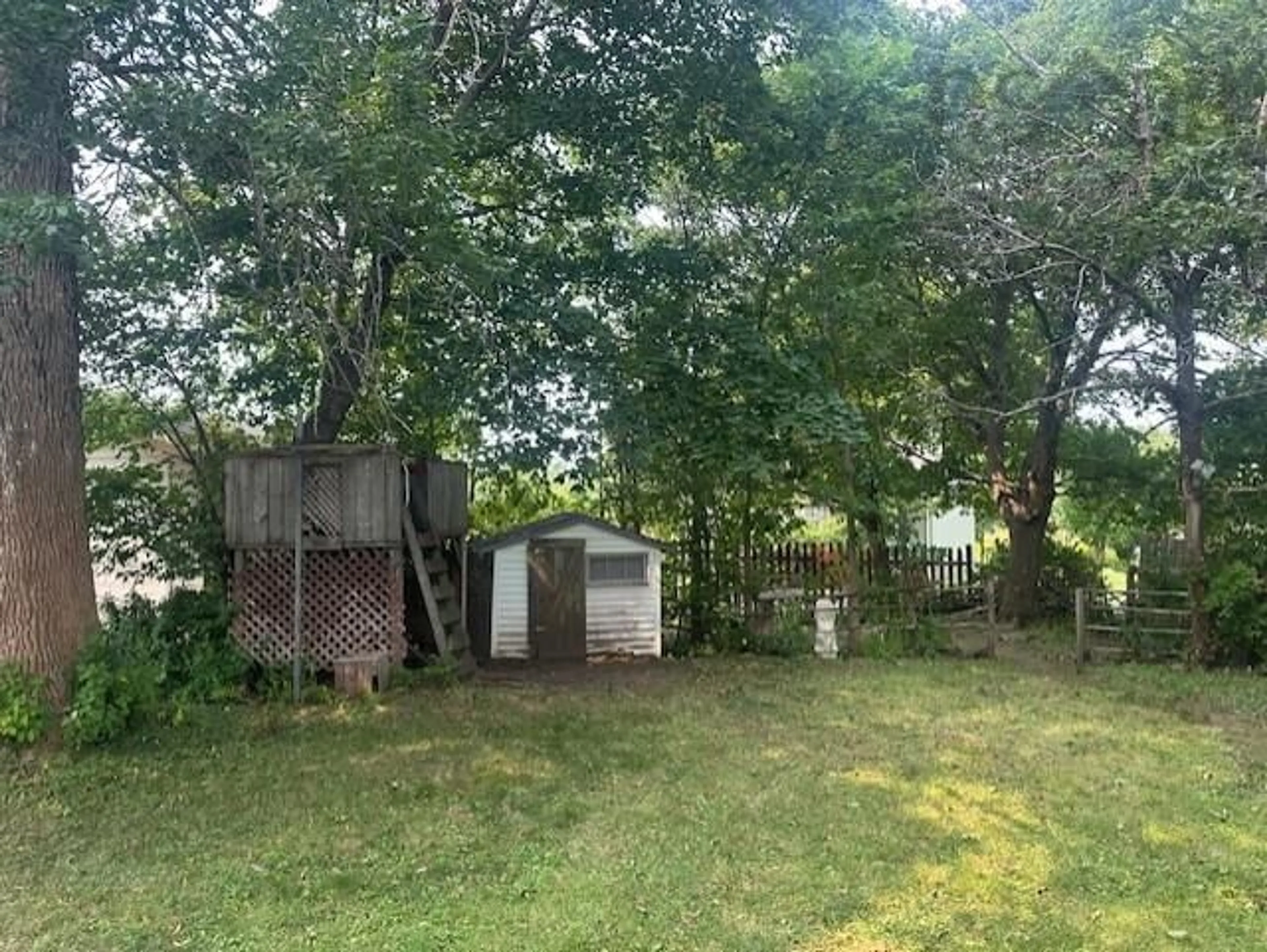 Shed for 2149 Greenwood St, Westville Nova Scotia B0K 2A0