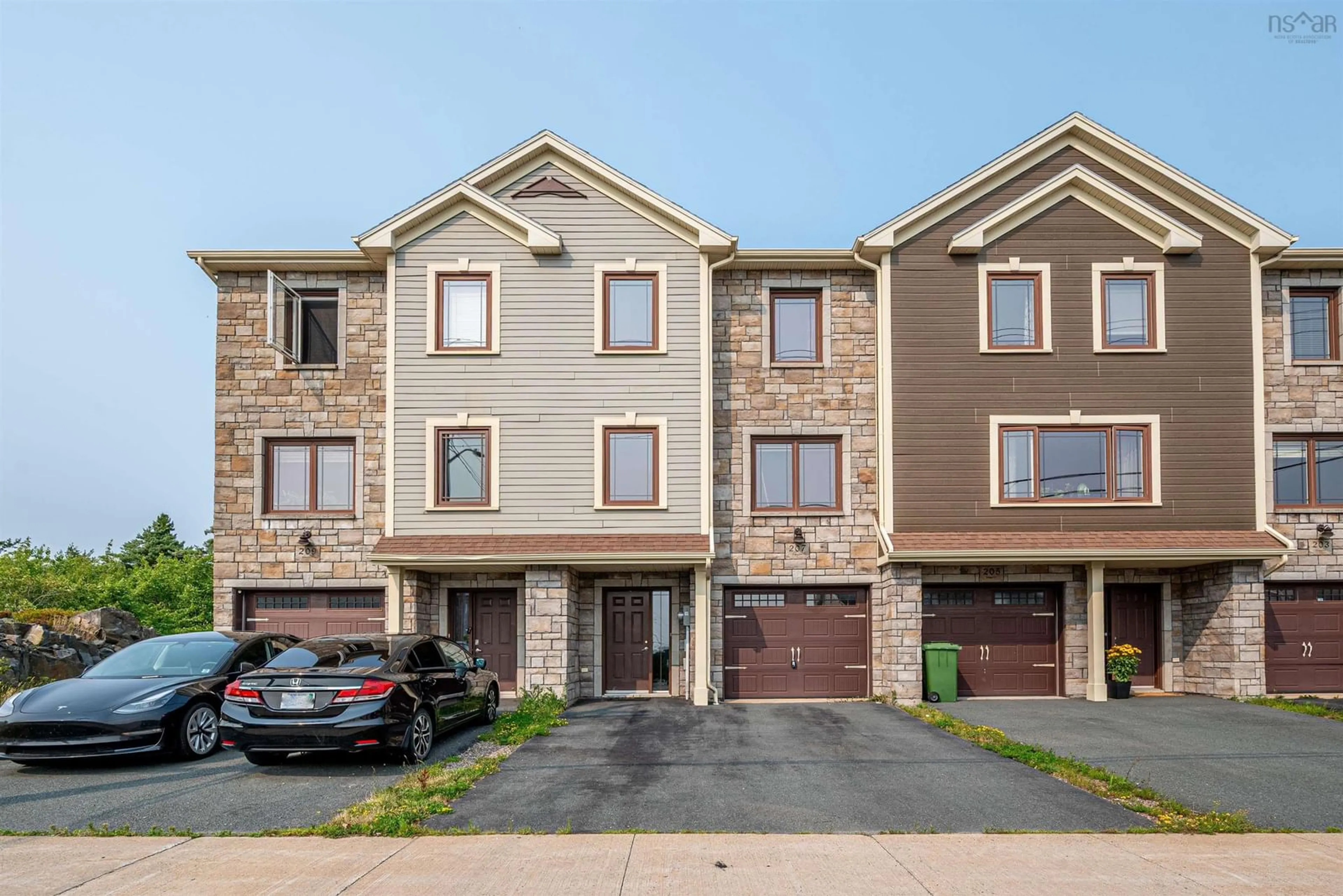 Unknown for 207 Transom Dr, Halifax Nova Scotia B3M 4T8