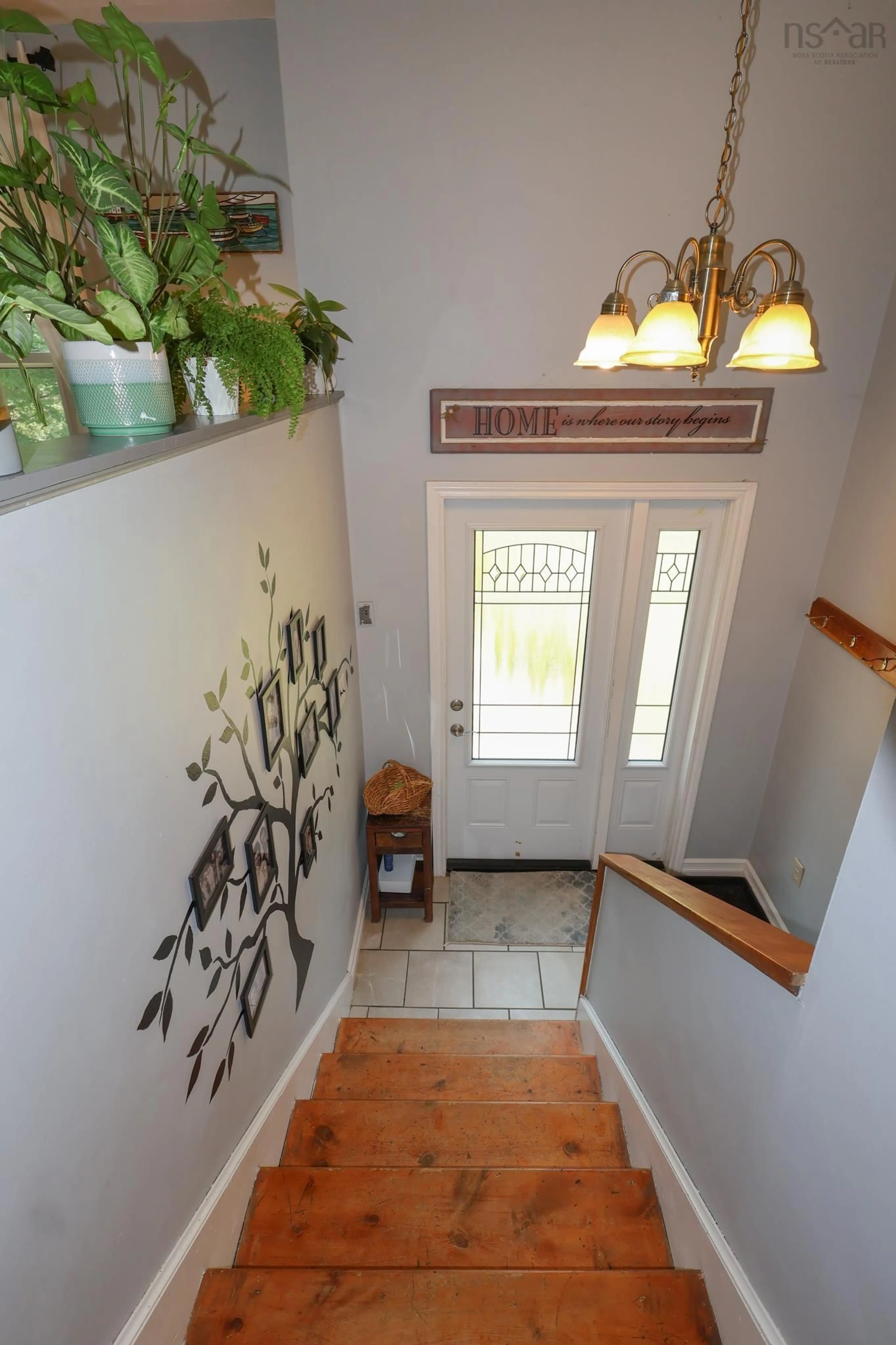 Indoor entryway for 224 Northfield Rd, Maitland Nova Scotia B0J 1E0