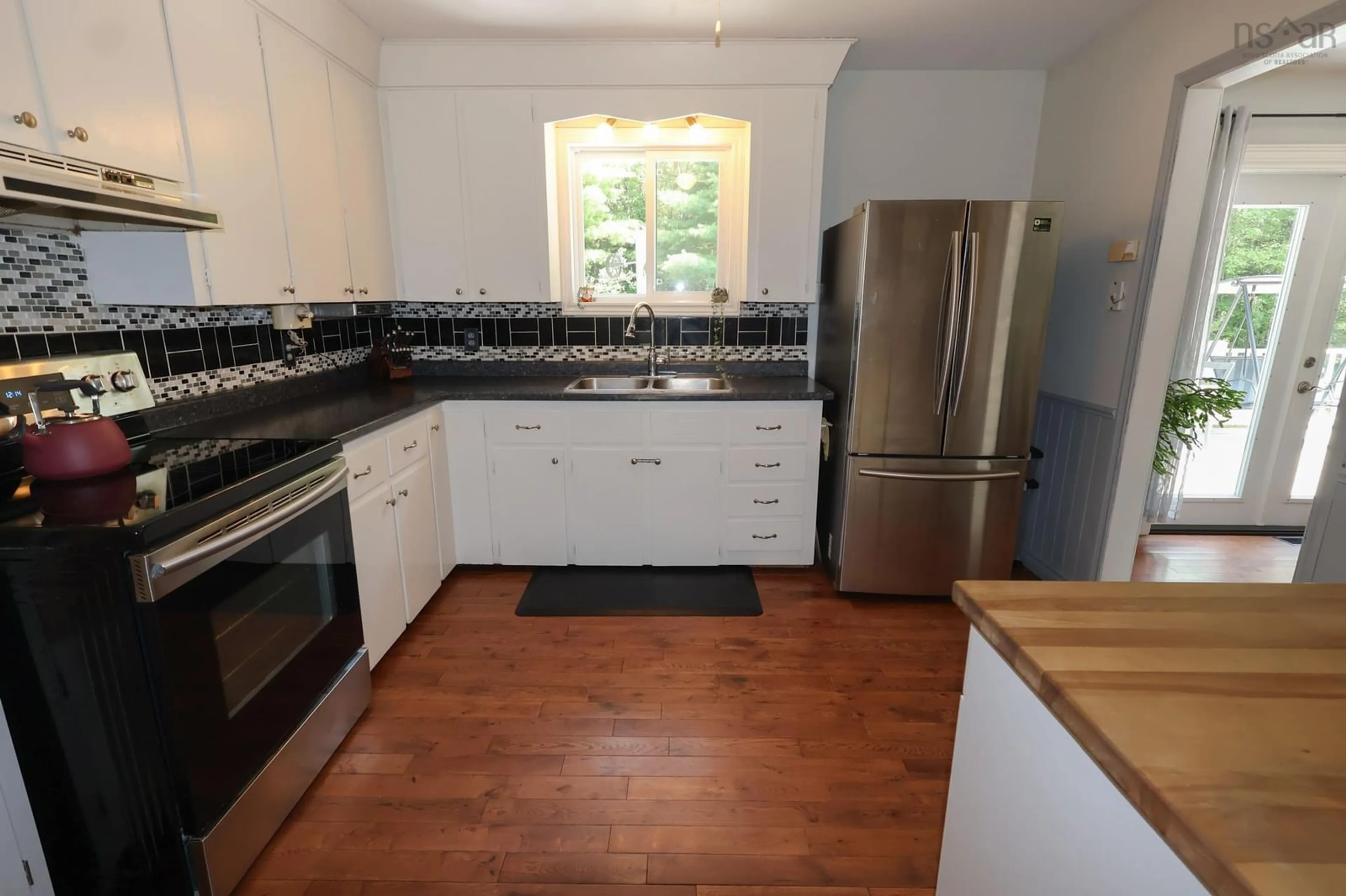 Standard kitchen, unknown for 224 Northfield Rd, Maitland Nova Scotia B0J 1E0