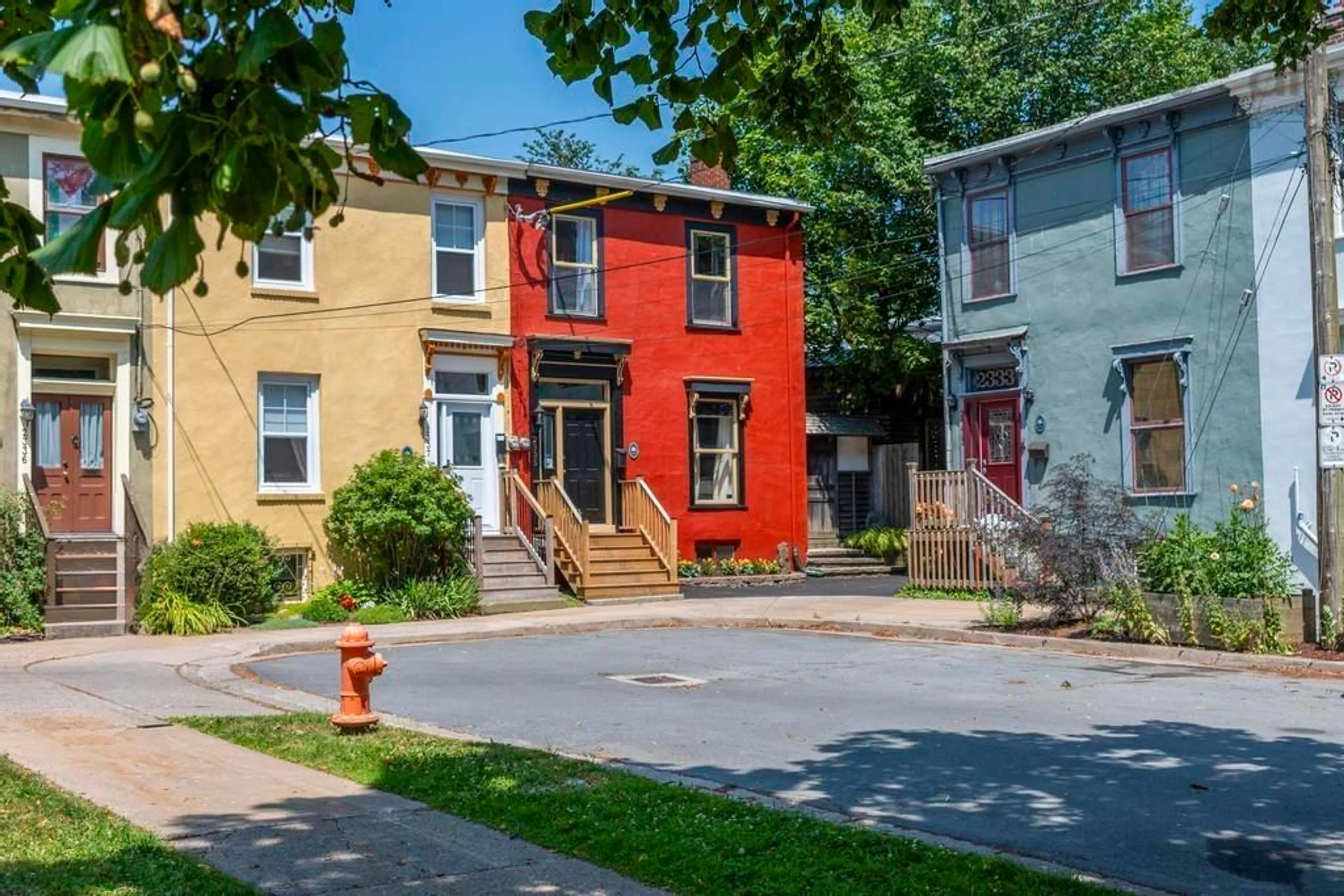 Patio, street for 2335 Princess Pl, Halifax Nova Scotia B3K 4K5