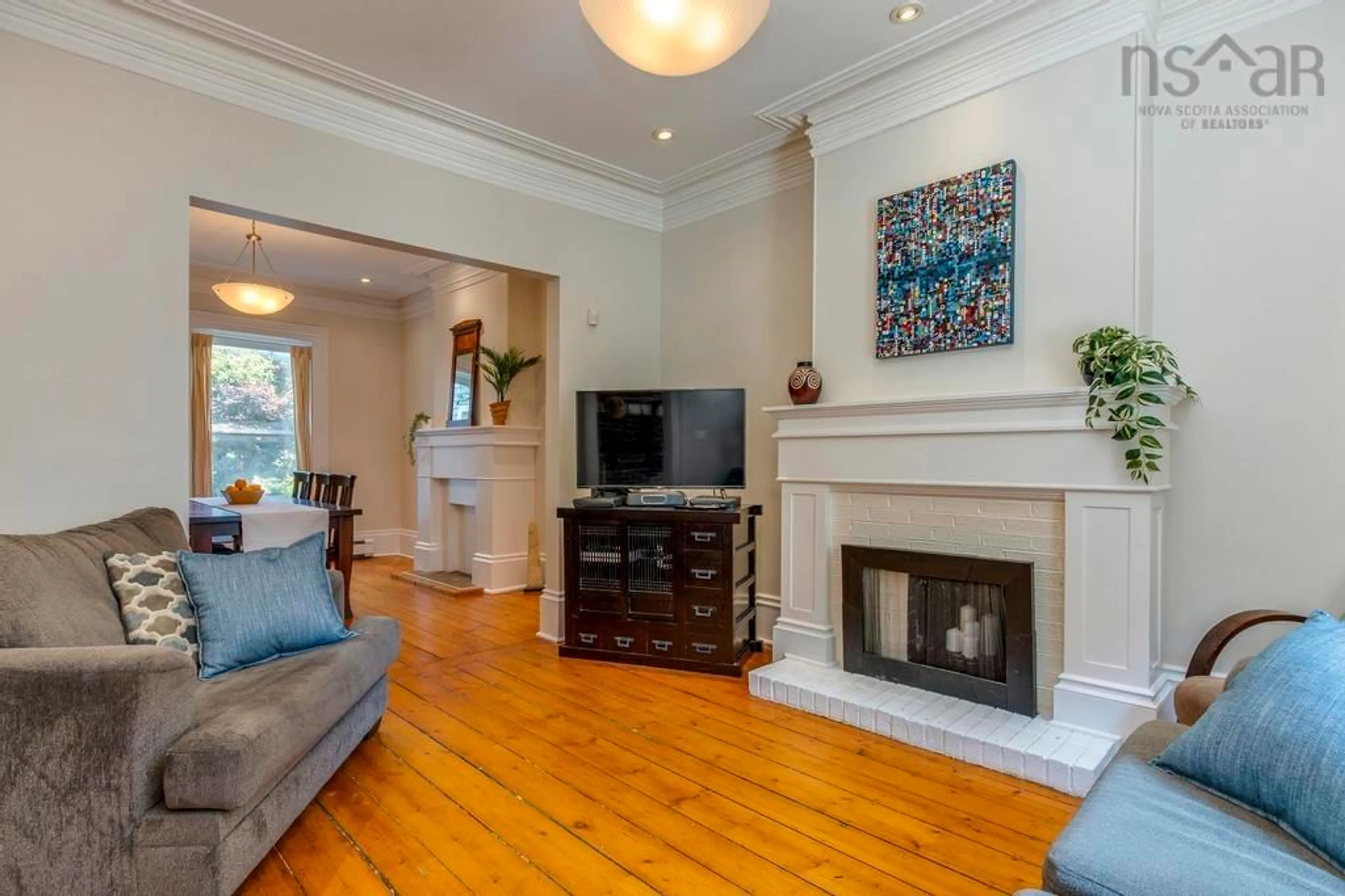 Living room with furniture, unknown for 2335 Princess Pl, Halifax Nova Scotia B3K 4K5