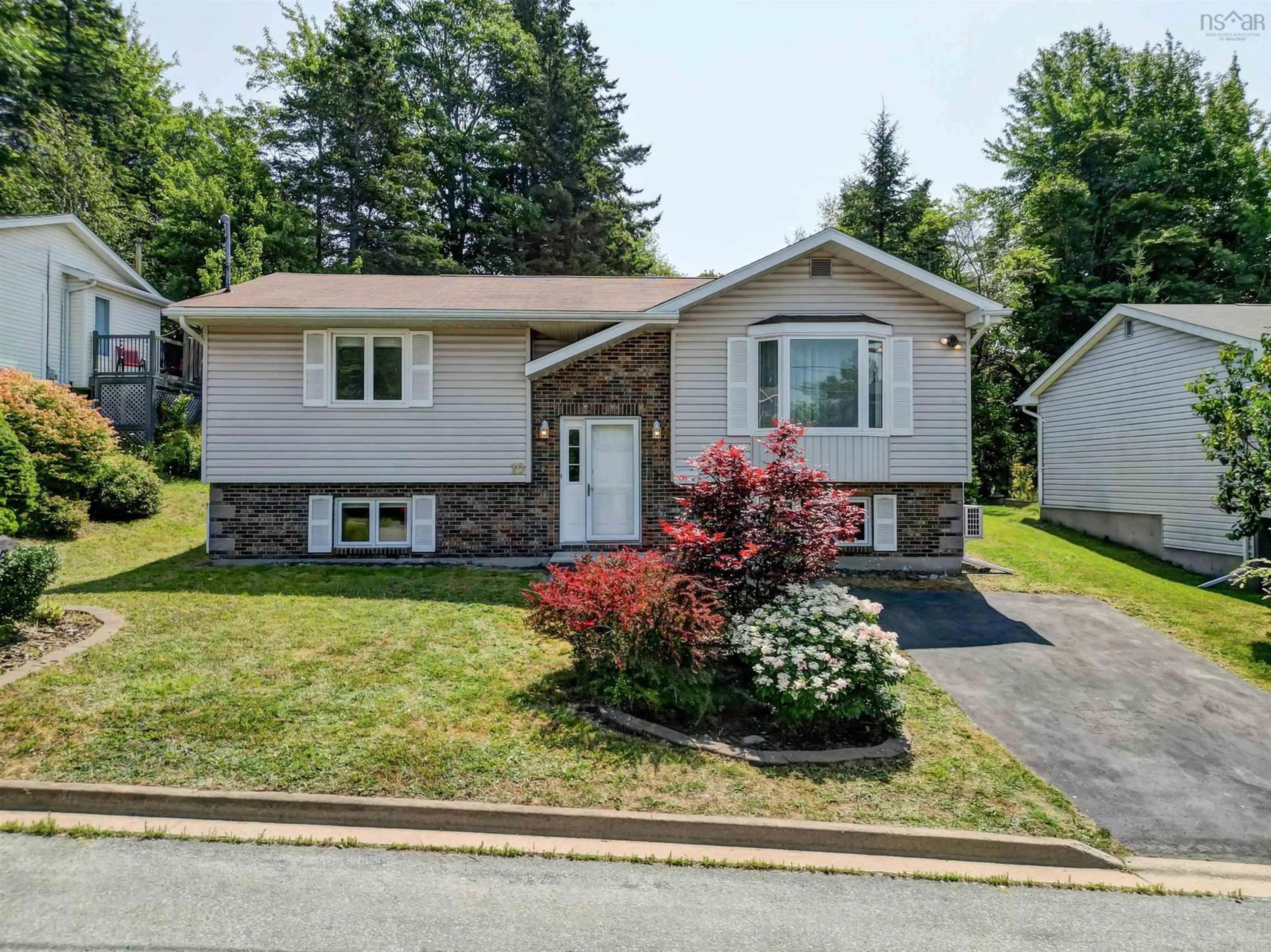 Home with vinyl exterior material, street for 10 Joaquina Crt, Dartmouth Nova Scotia B2X 3R1