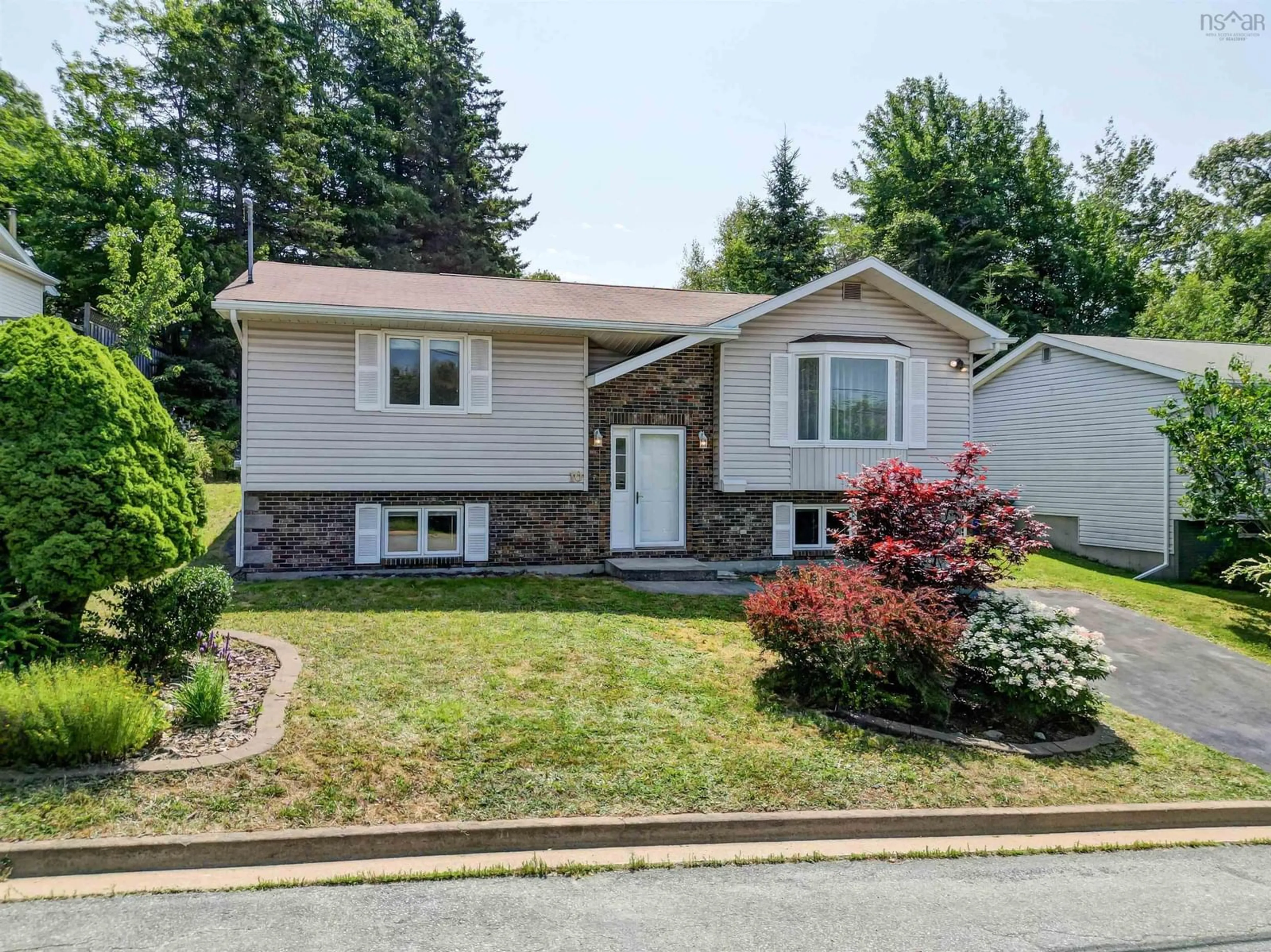 Home with vinyl exterior material, street for 10 Joaquina Crt, Dartmouth Nova Scotia B2X 3R1