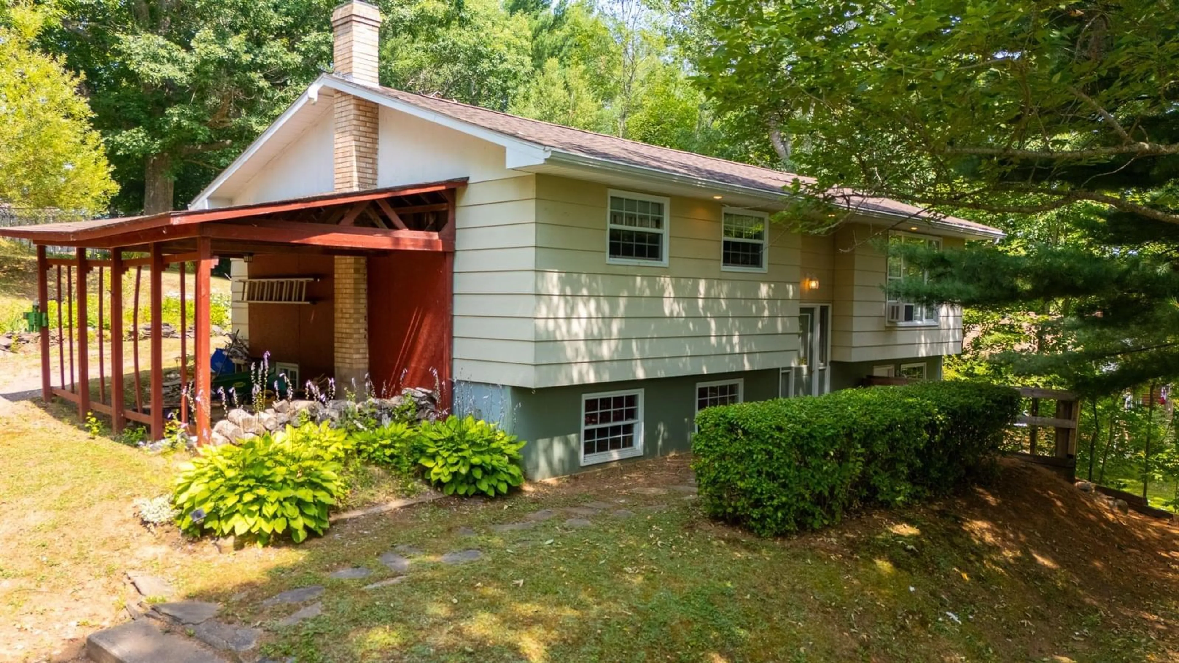 Home with vinyl exterior material, street for 82 Highbury Rd, New Minas Nova Scotia B4N 3P7