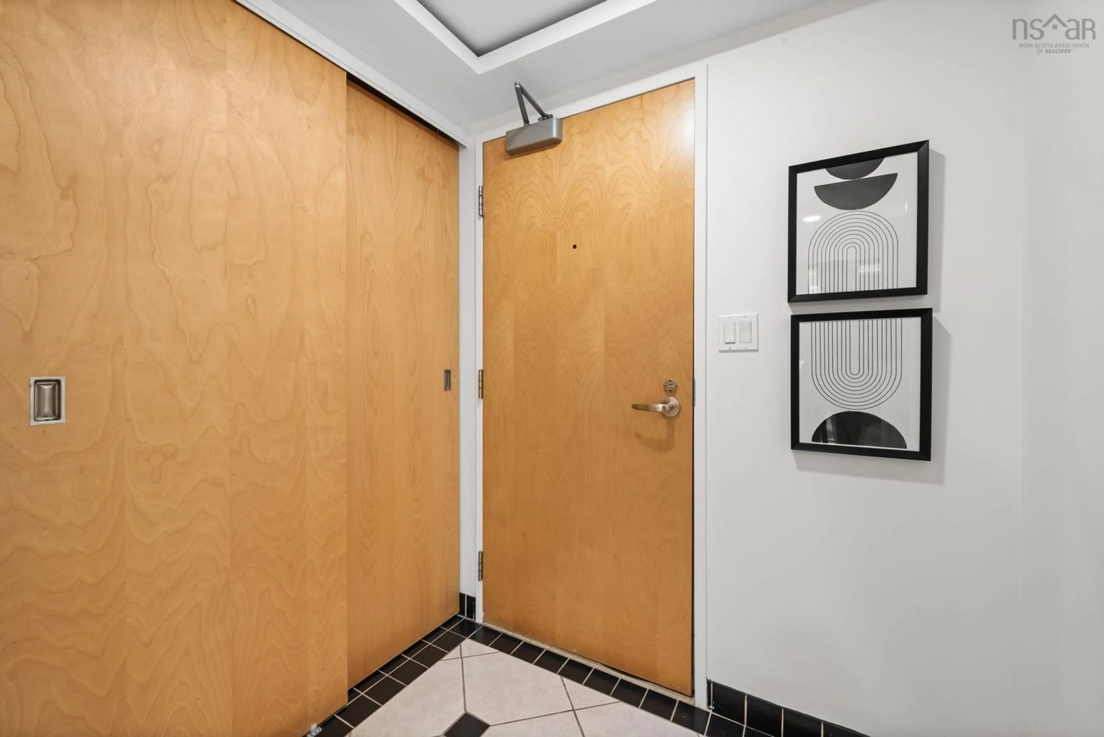 Indoor foyer for 1479 Lower Water St #200, Halifax Nova Scotia B3J 3E3