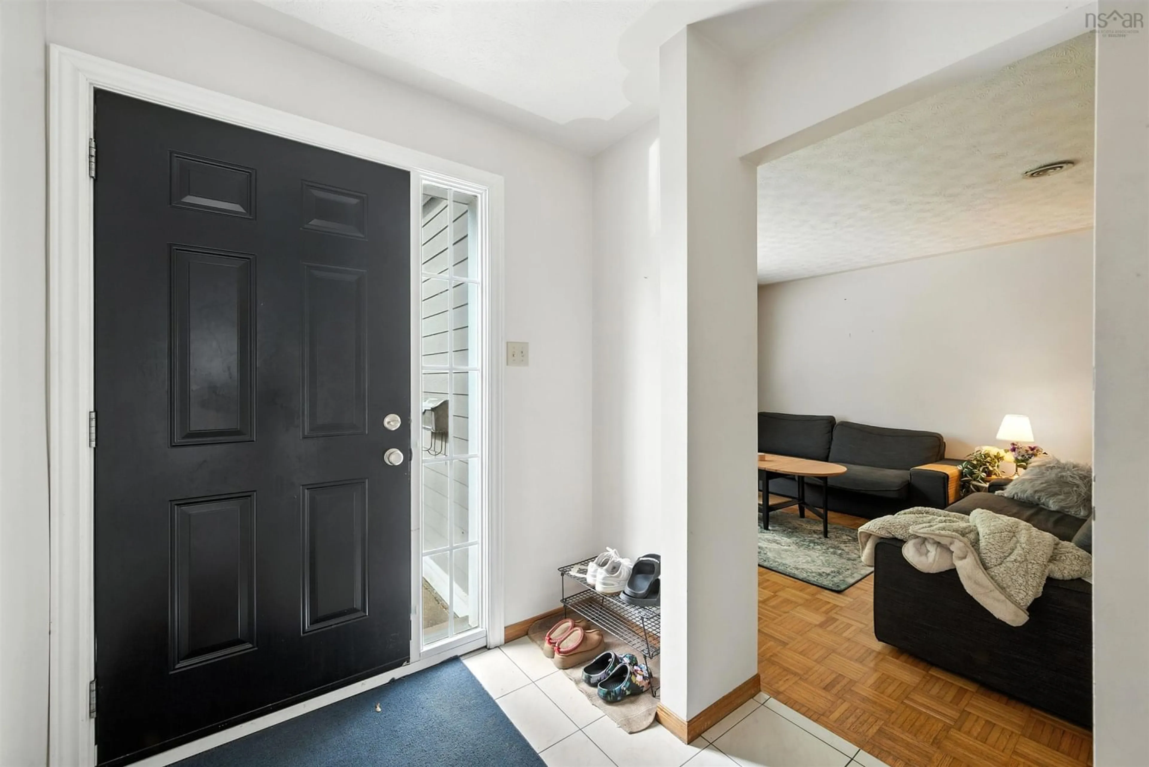 Indoor entryway for 6614 First St, Halifax Nova Scotia B3L 1E2