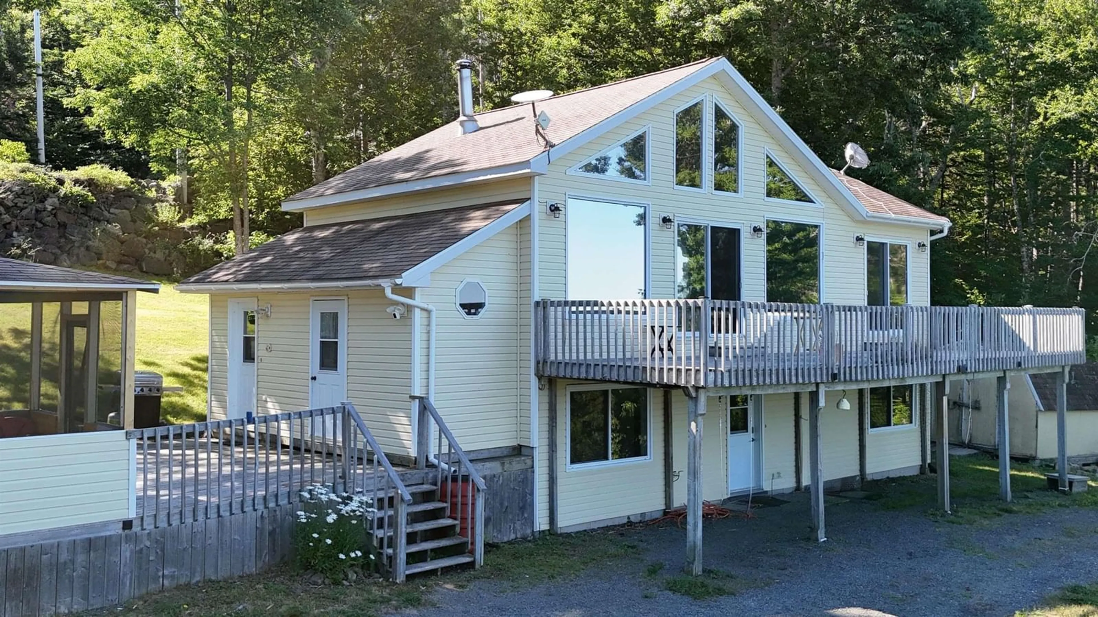 Unknown for 95 Lakeshore Dr, Irish Cove Nova Scotia B0E 3B0