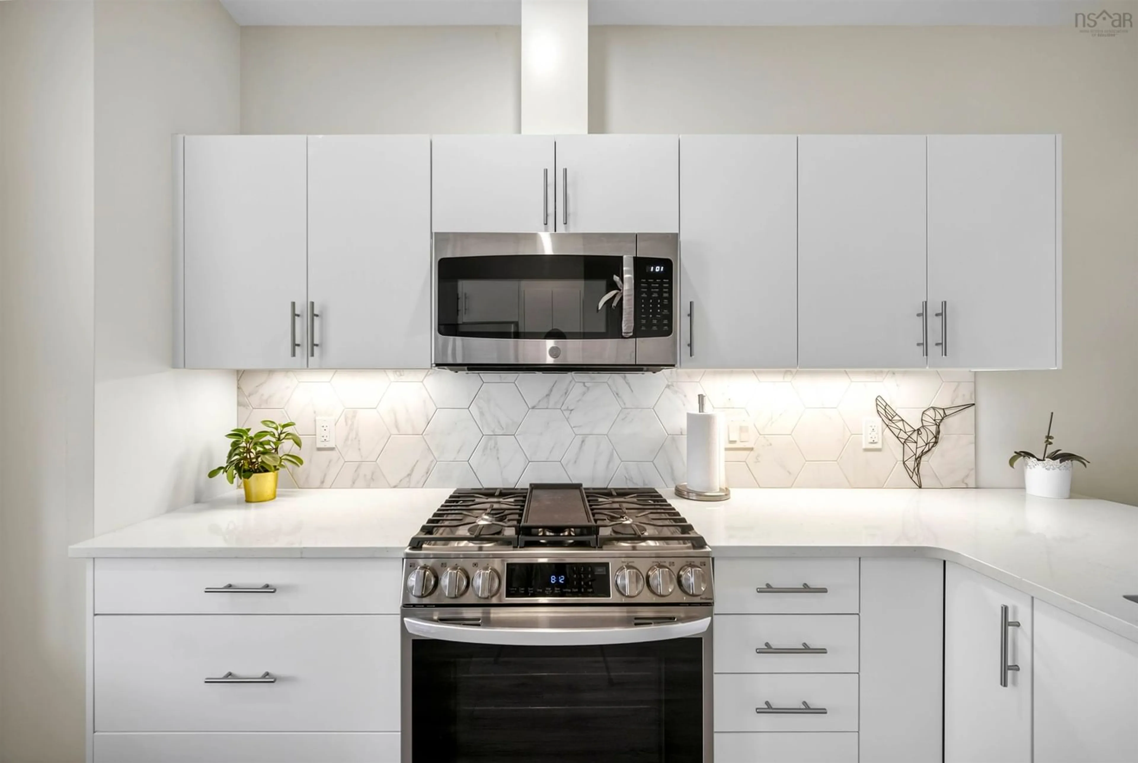Contemporary kitchen, ceramic/tile floor for 46 Nadia Dr, Dartmouth Nova Scotia B3A 0A6