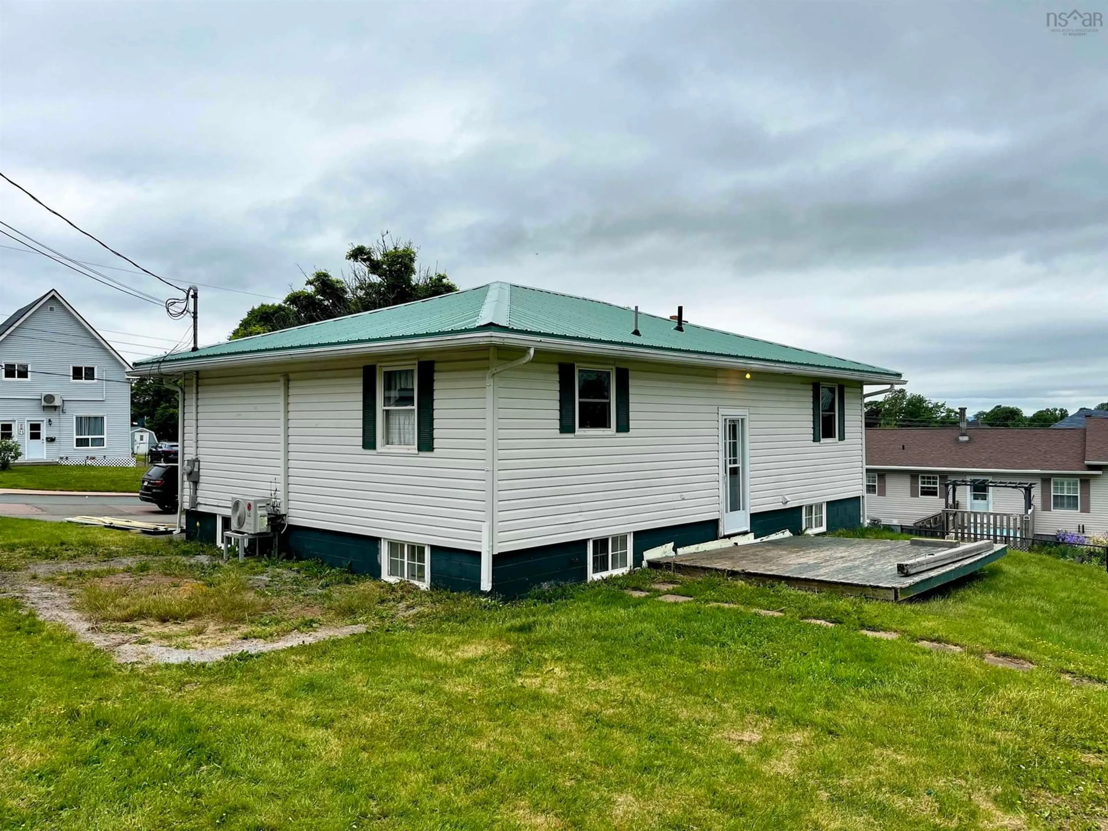 A pic from outside/outdoor area/front of a property/back of a property/a pic from drone, building for 70 Croft St, Amherst Nova Scotia B4H 3A1