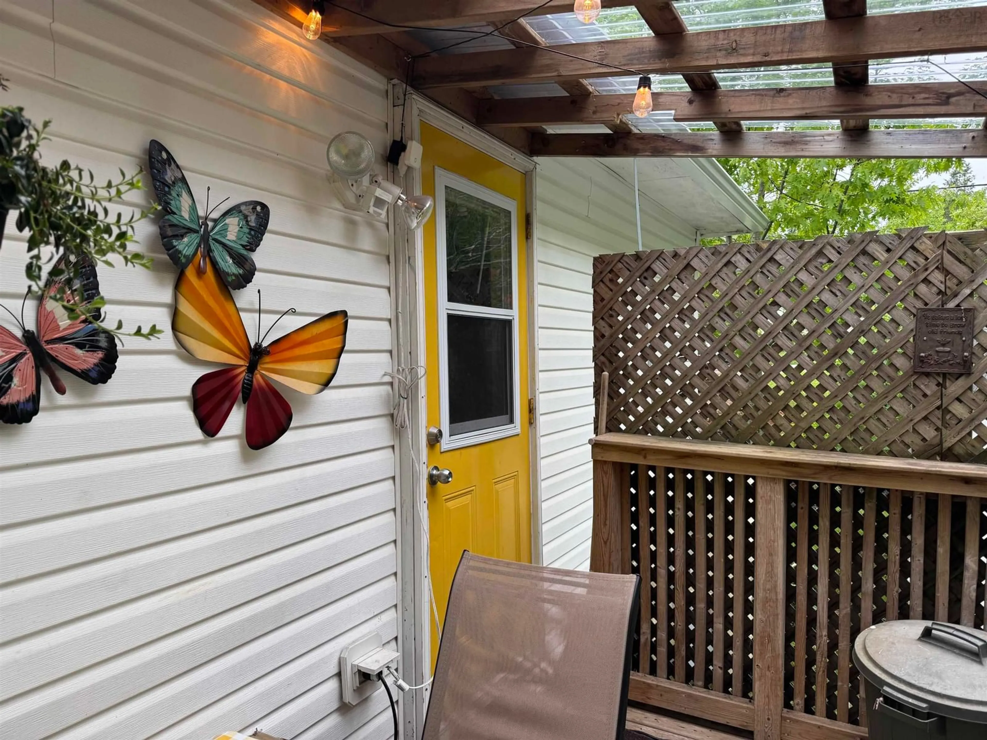 Patio, street for 944 Pictou Rd, East Mountain Nova Scotia B6L 2N5