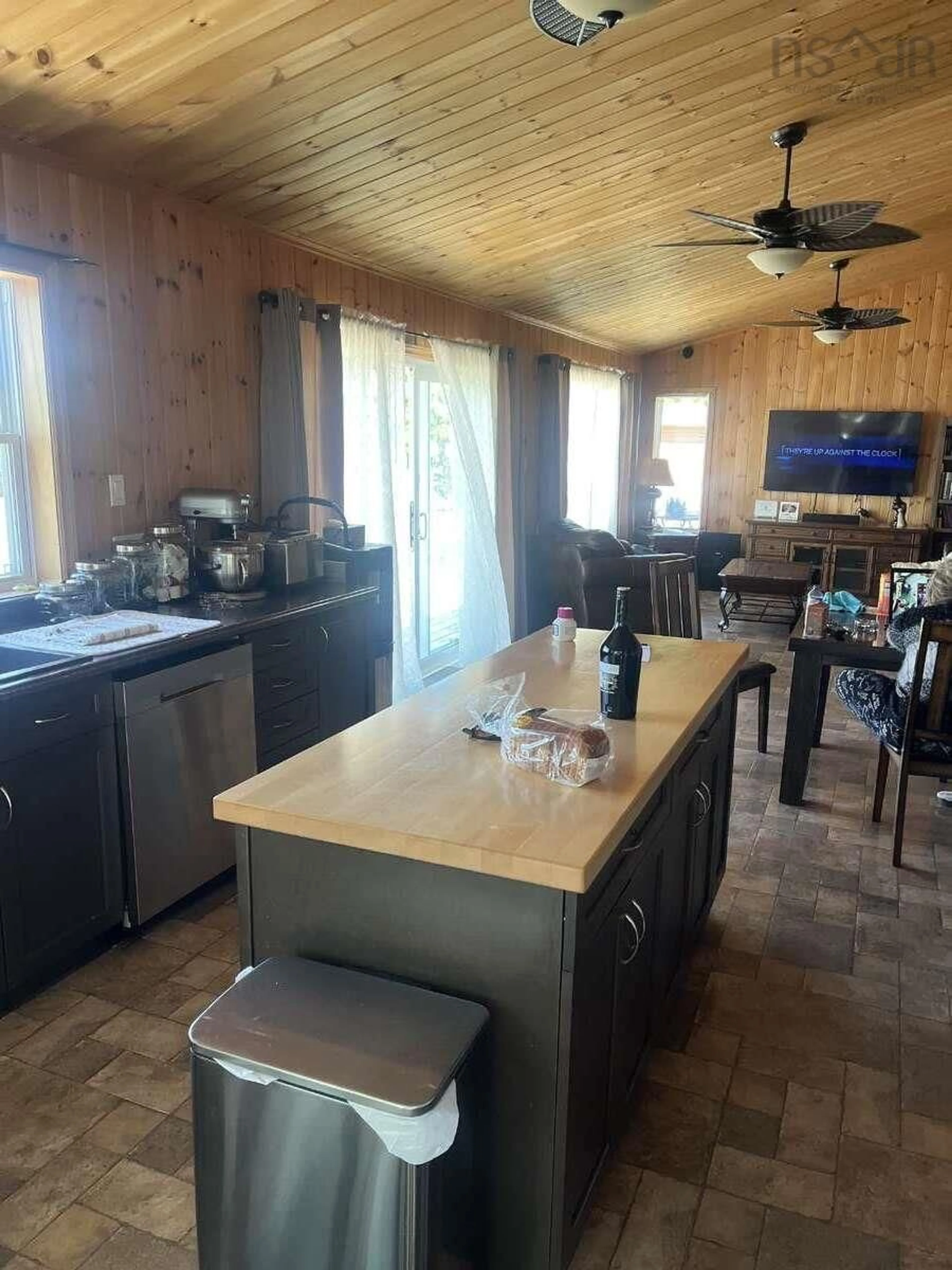 Open concept kitchen, unknown for 815 Mill Lake Rd, Hubbards Nova Scotia B0J 1T0