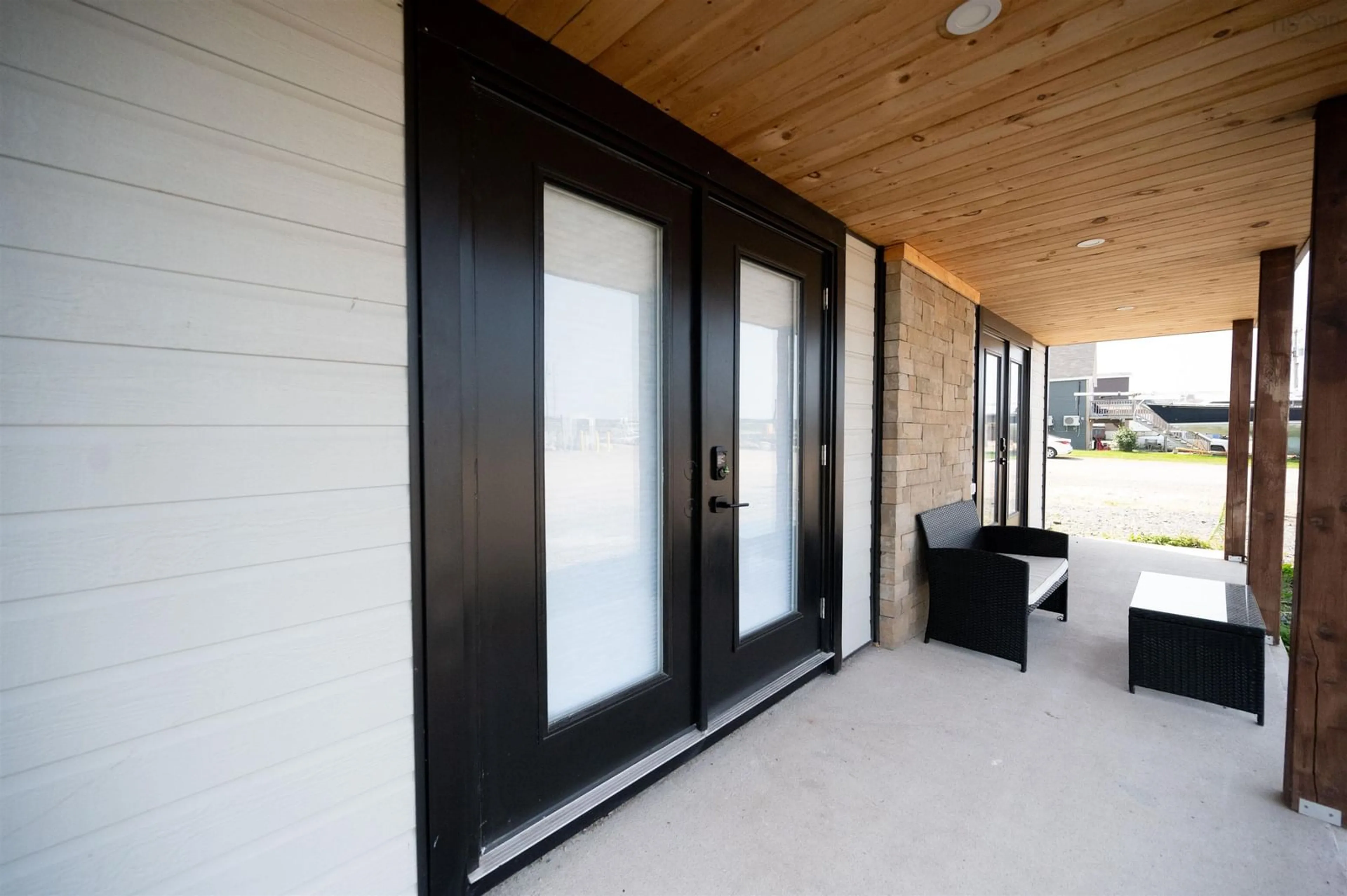Indoor entryway for 15409 C Cabot Trail, Chéticamp Nova Scotia B0E 1H0