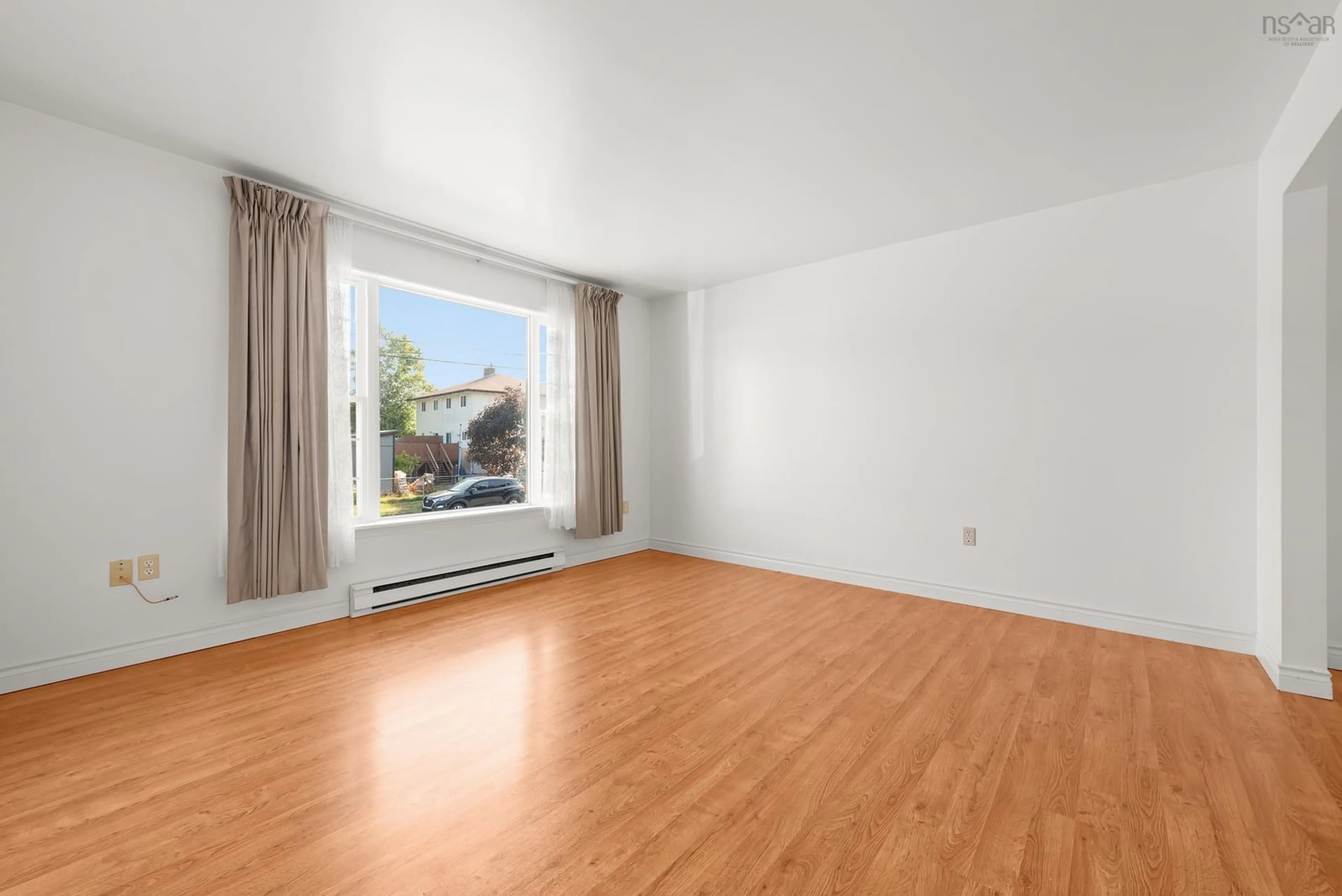 A pic of a room for 6 Venice Crt, Dartmouth Nova Scotia B2X 3J9