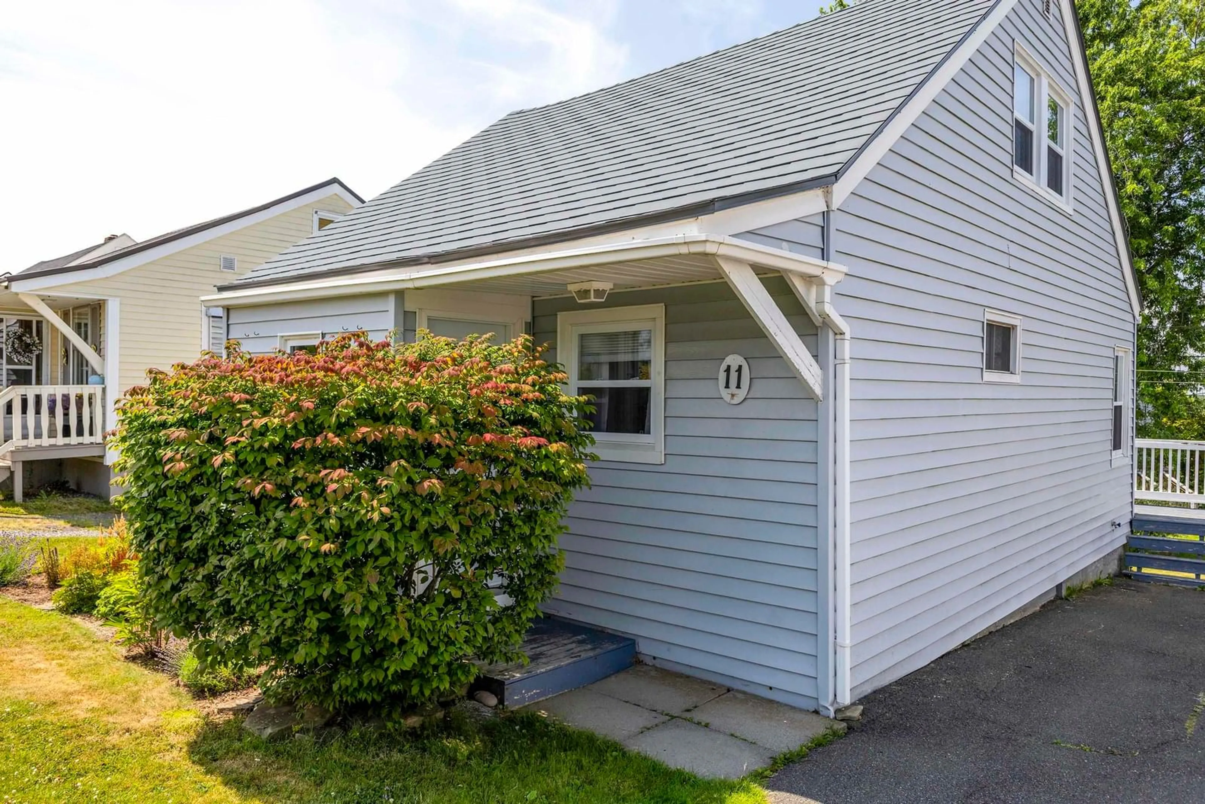 Home with vinyl exterior material, street for 11 Maclaren Ave, New Glasgow Nova Scotia B2H 3N3