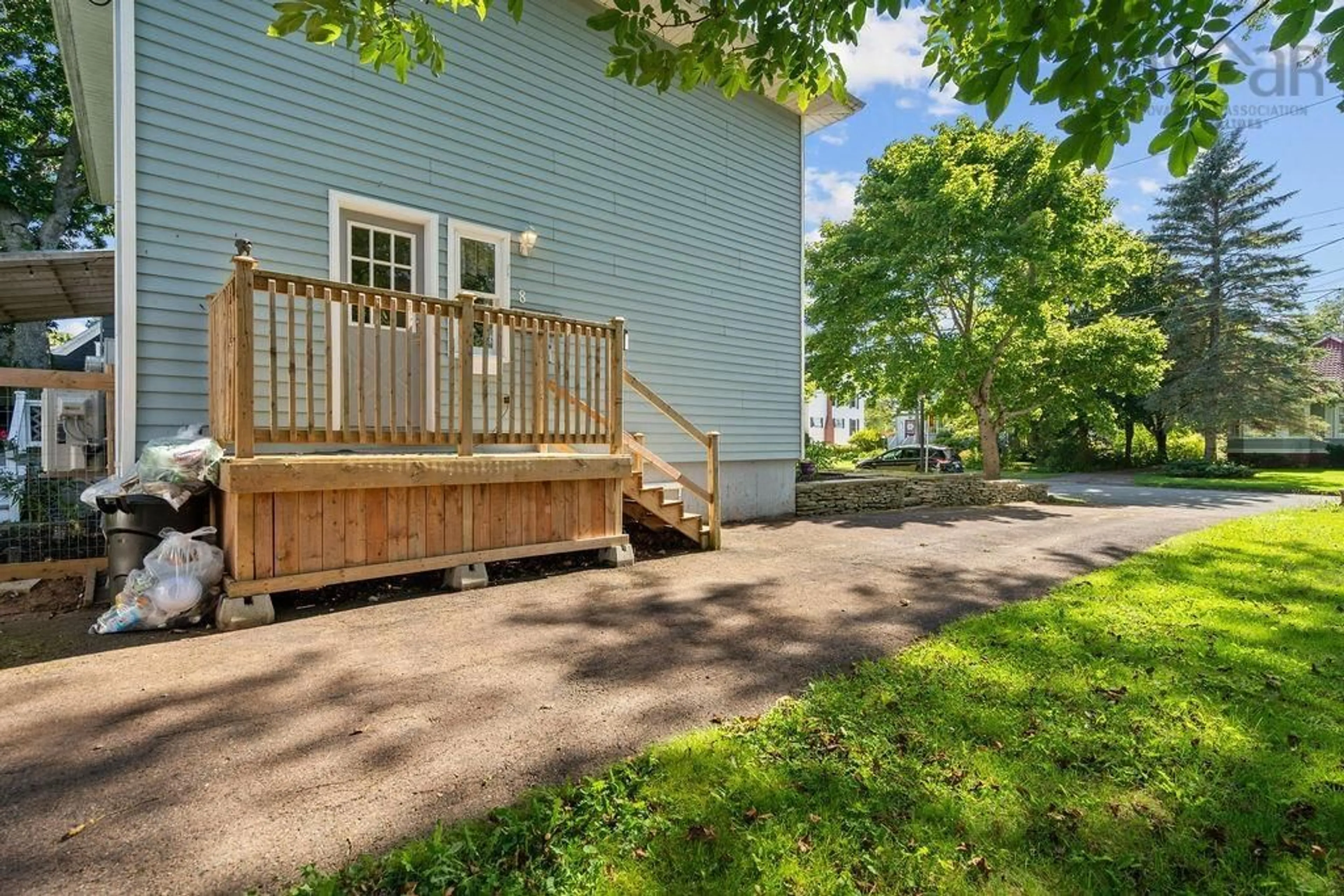 Patio, street for 8 Regent St, Amherst Nova Scotia B4H 4L2