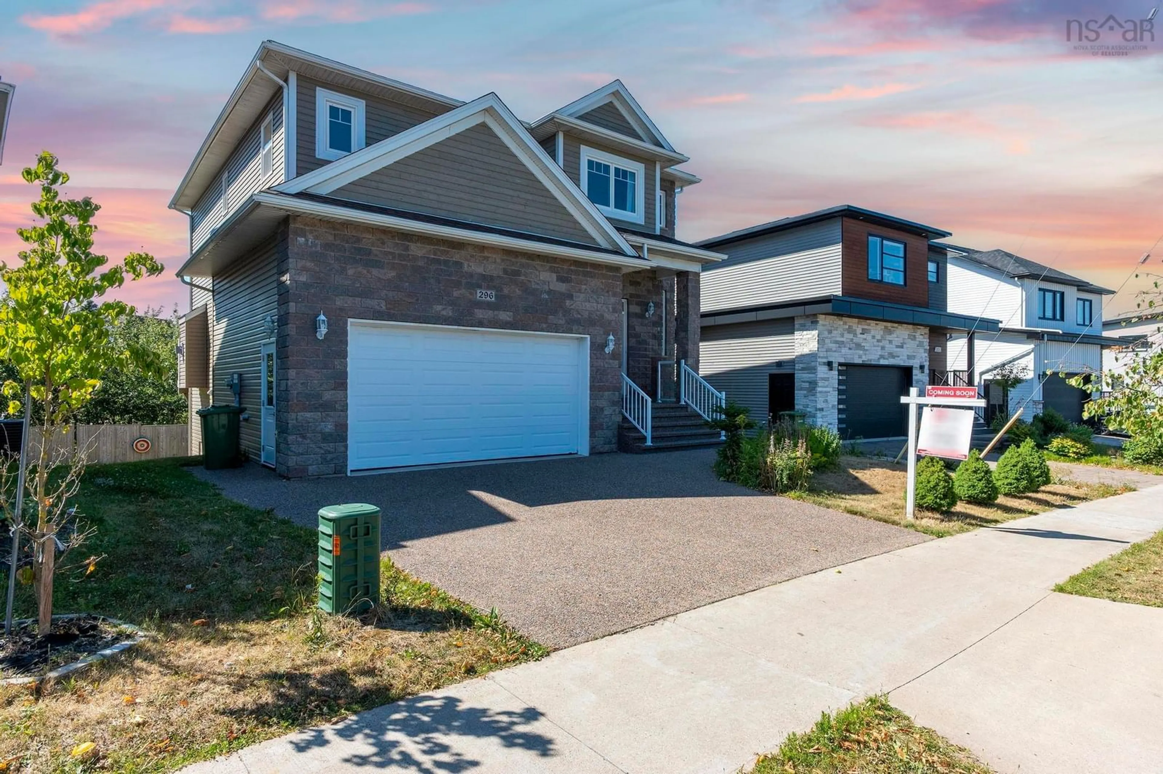 Home with vinyl exterior material, street for 296 Transom Dr, Halifax Nova Scotia B3M 4V4