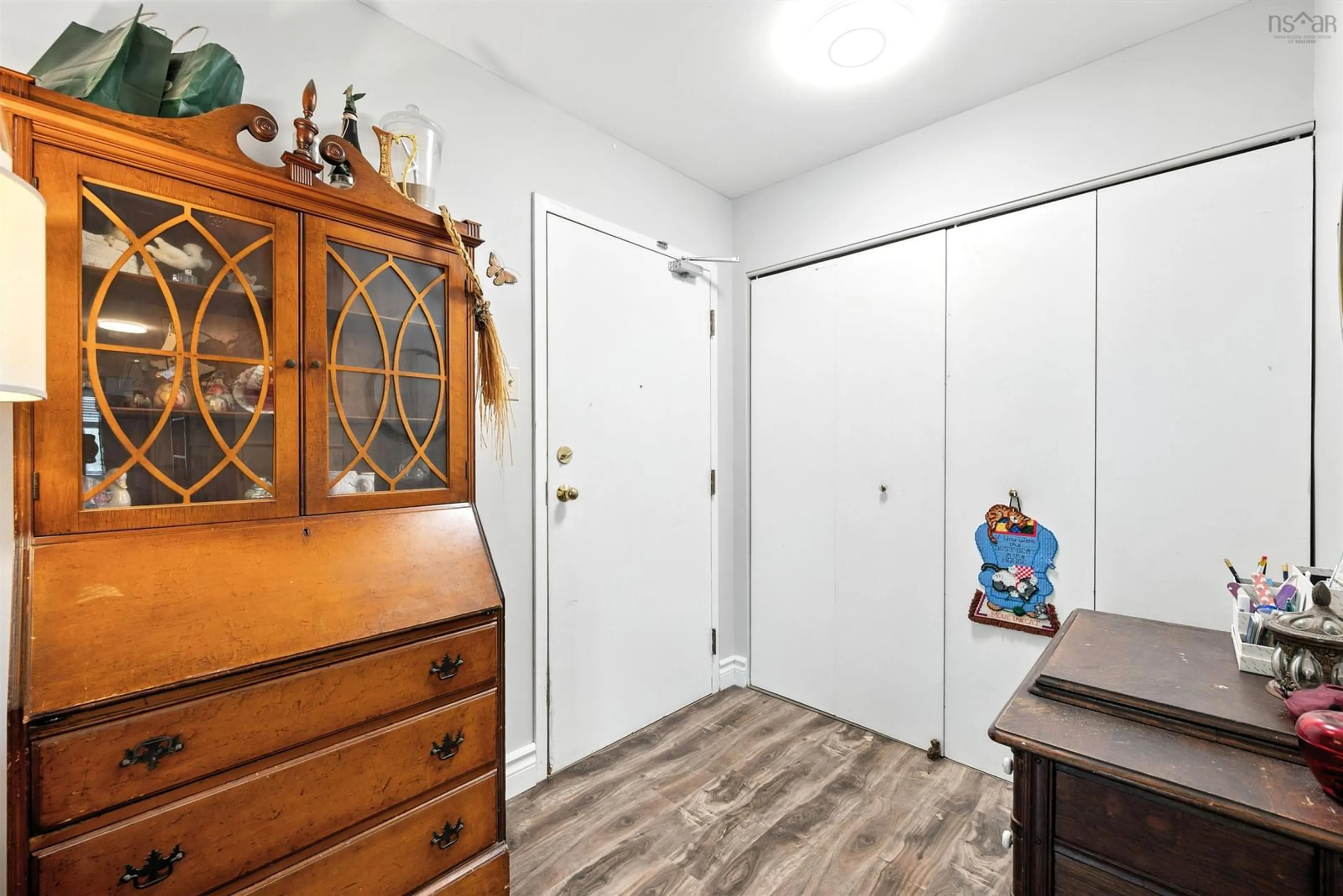 Indoor entryway for 120 Rutledge St #305, Bedford Nova Scotia B4A 1X6