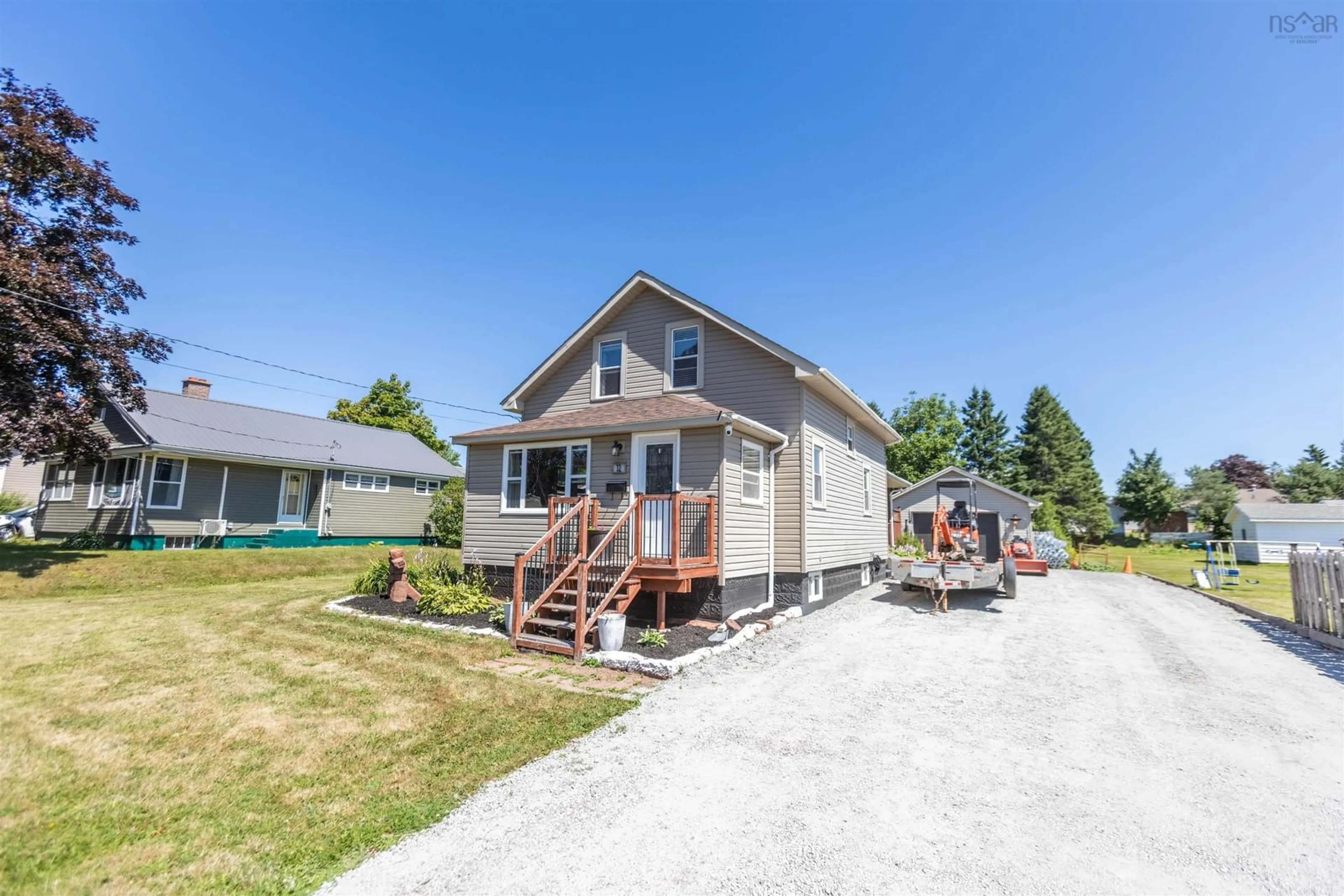 Unknown for 32 Allison Ave, Amherst Nova Scotia B4H 3V5