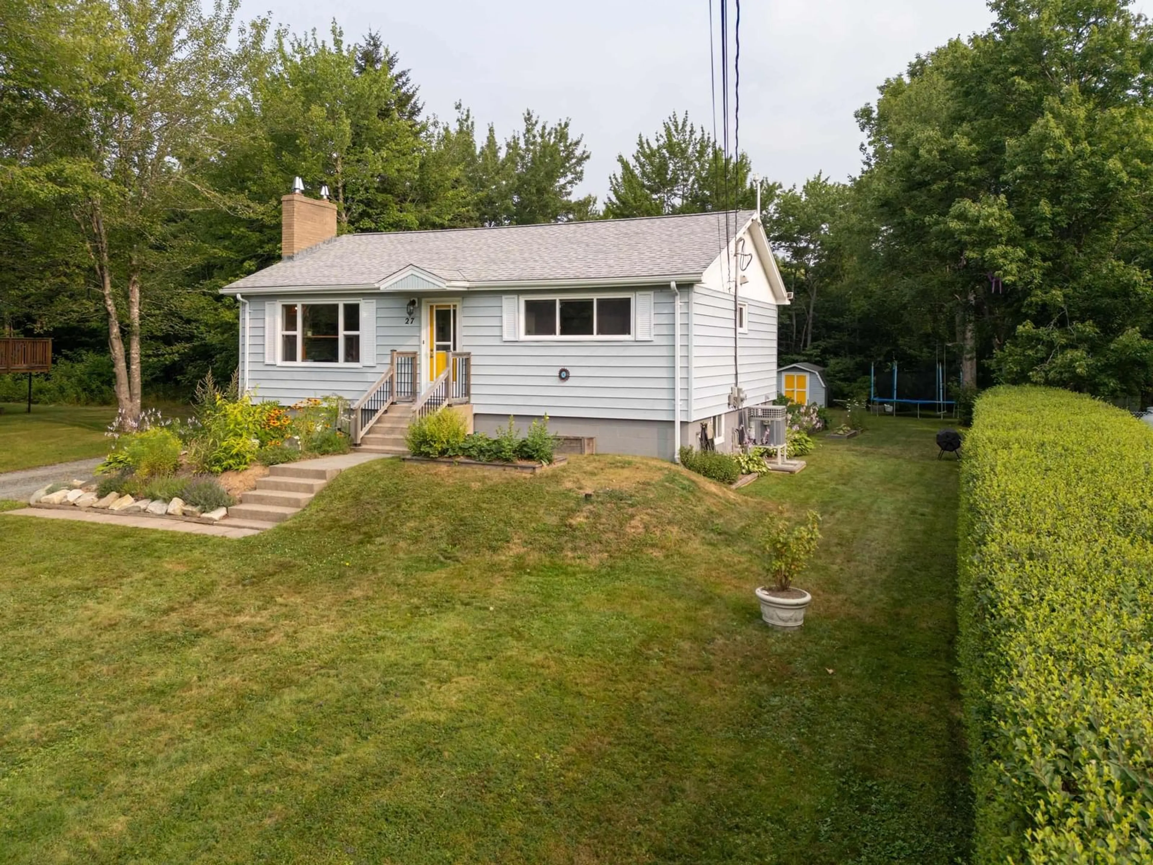 A pic from outside/outdoor area/front of a property/back of a property/a pic from drone, street for 27 Greenvale Cres, Dartmouth Nova Scotia B2Z 1H8