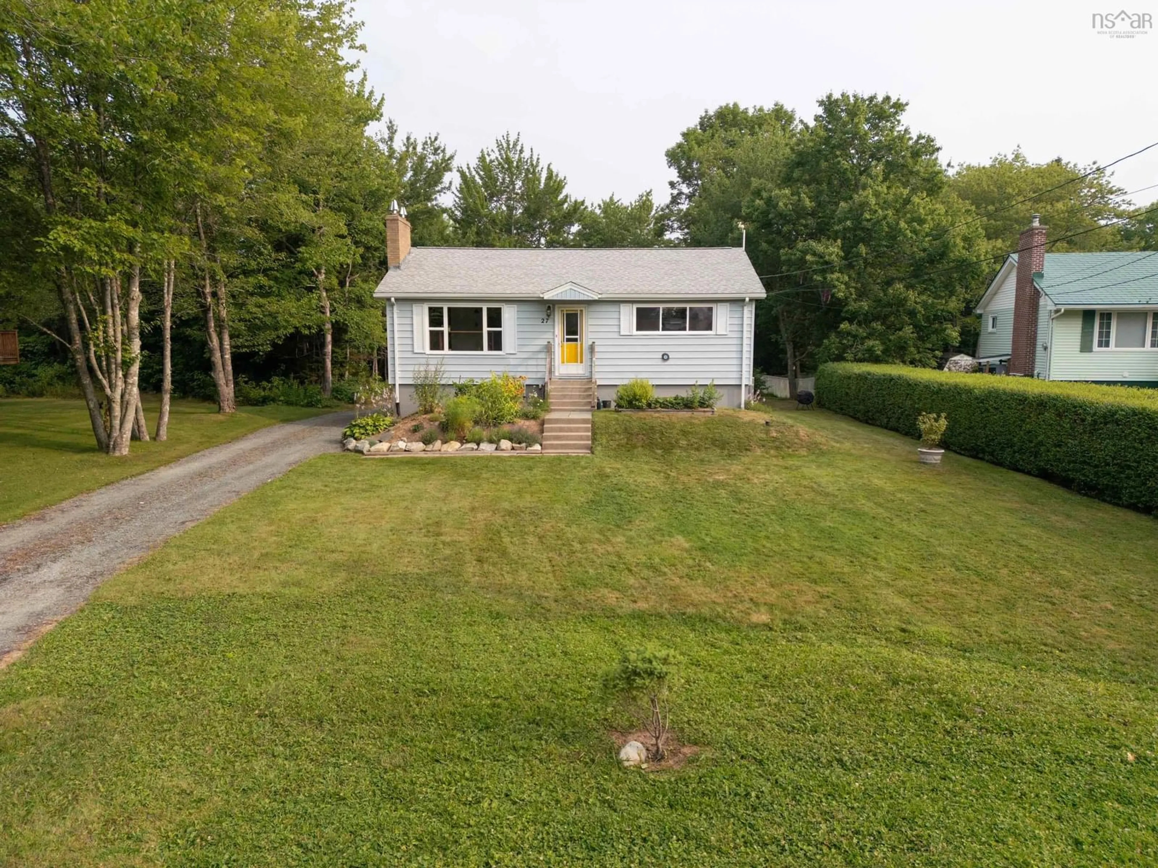 A pic from outside/outdoor area/front of a property/back of a property/a pic from drone, street for 27 Greenvale Cres, Dartmouth Nova Scotia B2Z 1H8