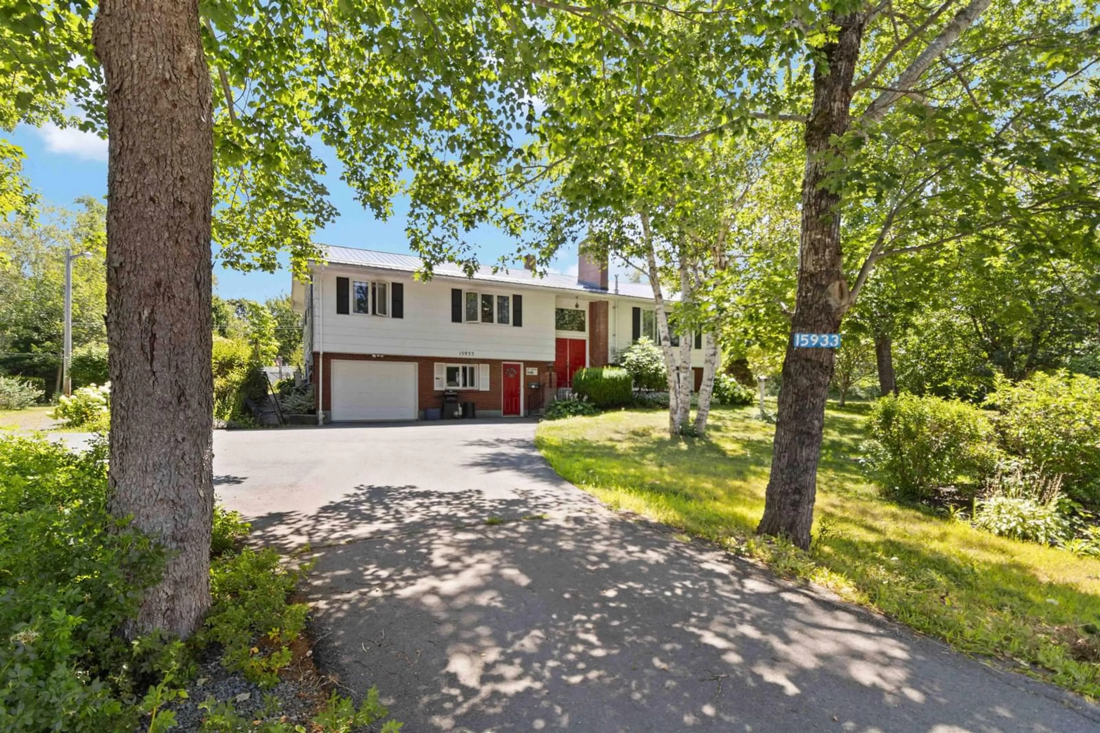 Home with vinyl exterior material, street for 15933 Highway 3, Hebbville Nova Scotia B4V 6Y1