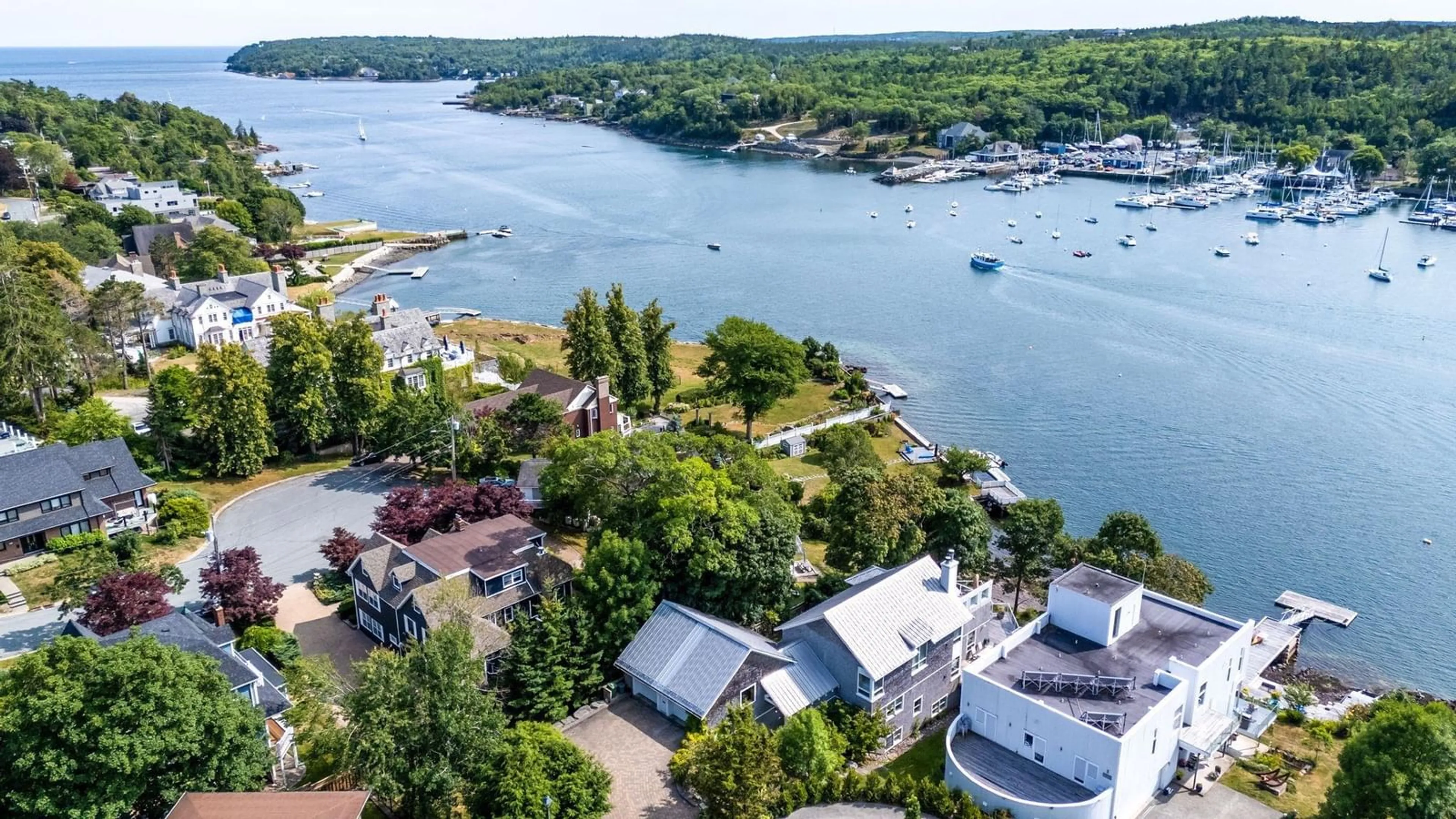 A pic from outside/outdoor area/front of a property/back of a property/a pic from drone, water/lake/river/ocean view for 5954 Mcculloch Crt, Halifax Nova Scotia B3H 4S9