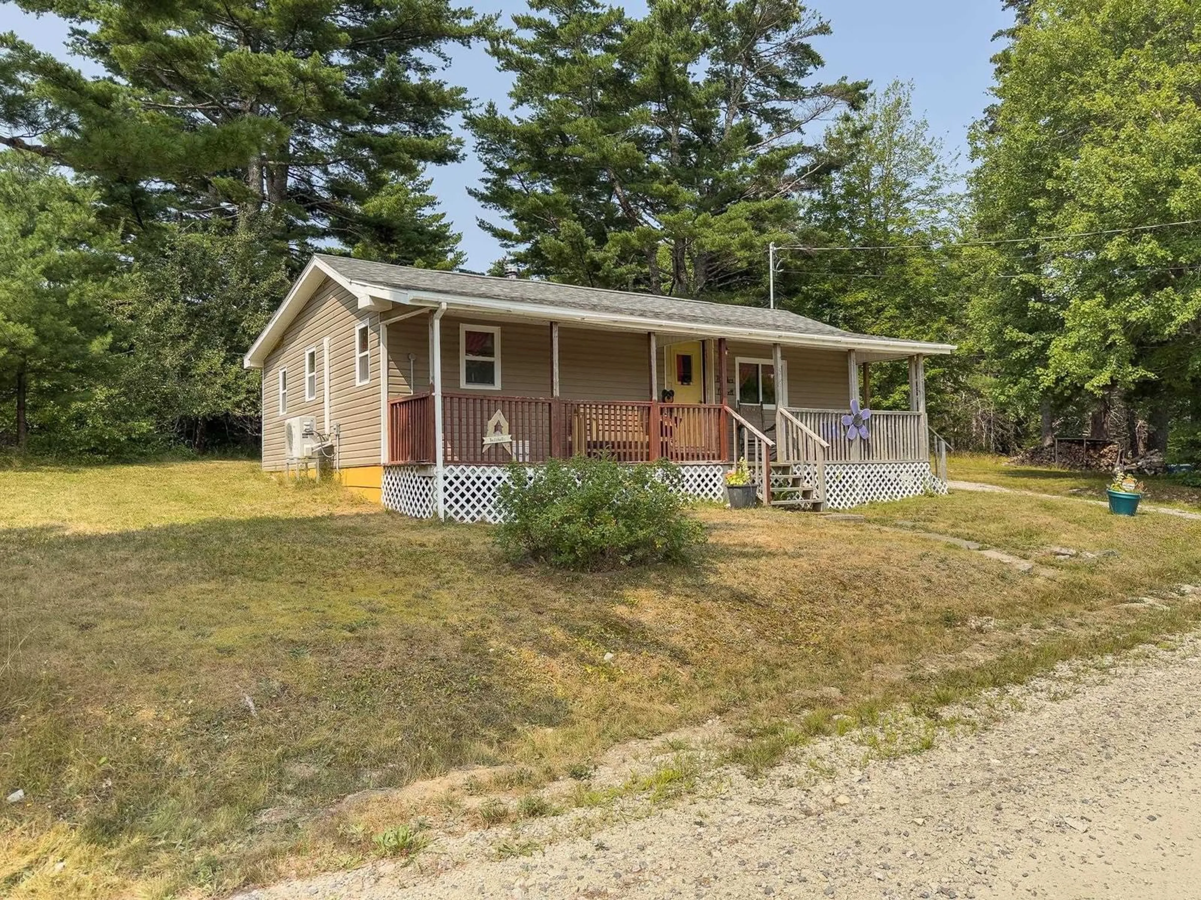 Unknown for 545 Depot Rd, East Kemptville Nova Scotia B5A 5P7