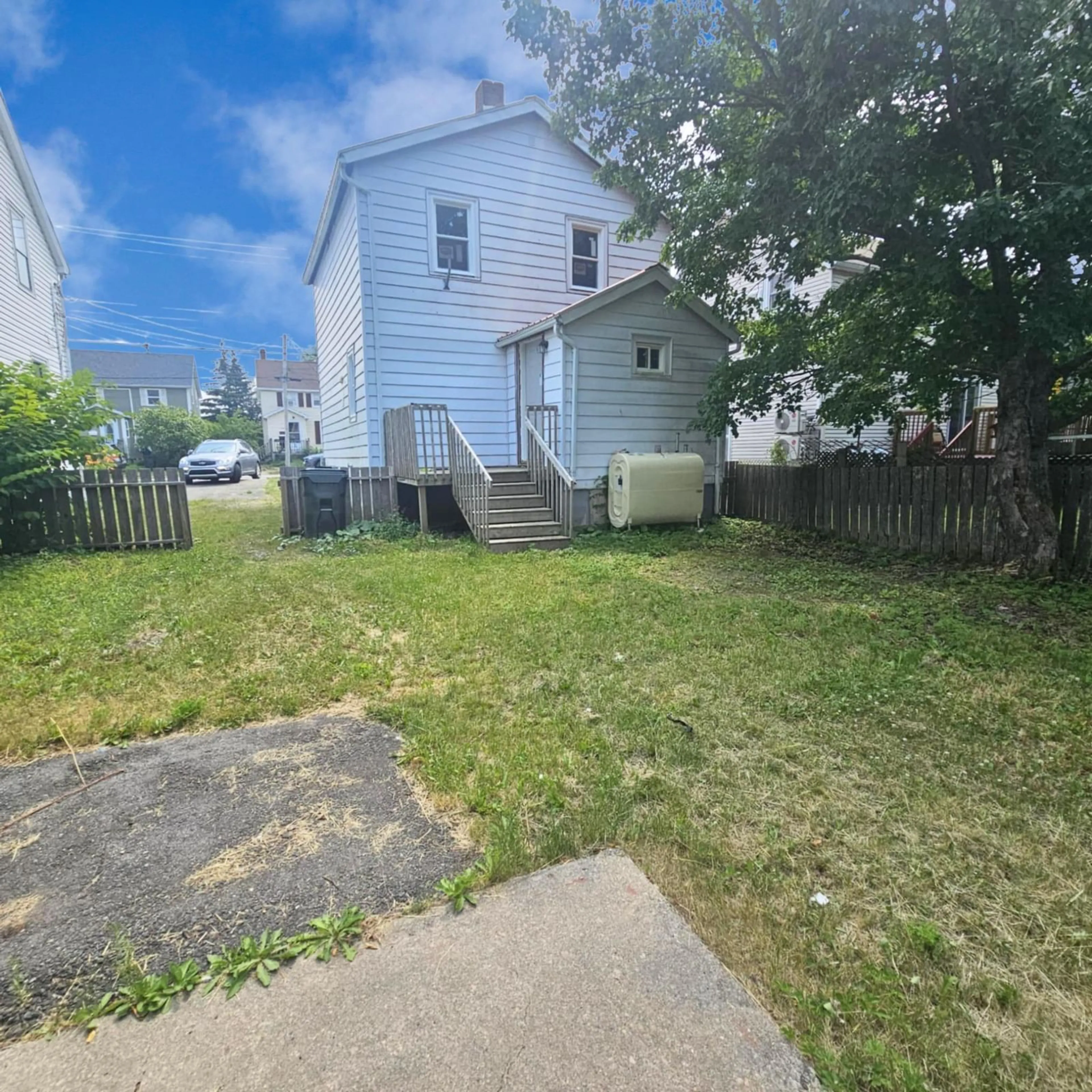 Unknown for 123 Lorne St, Sydney Nova Scotia B1P 4H3