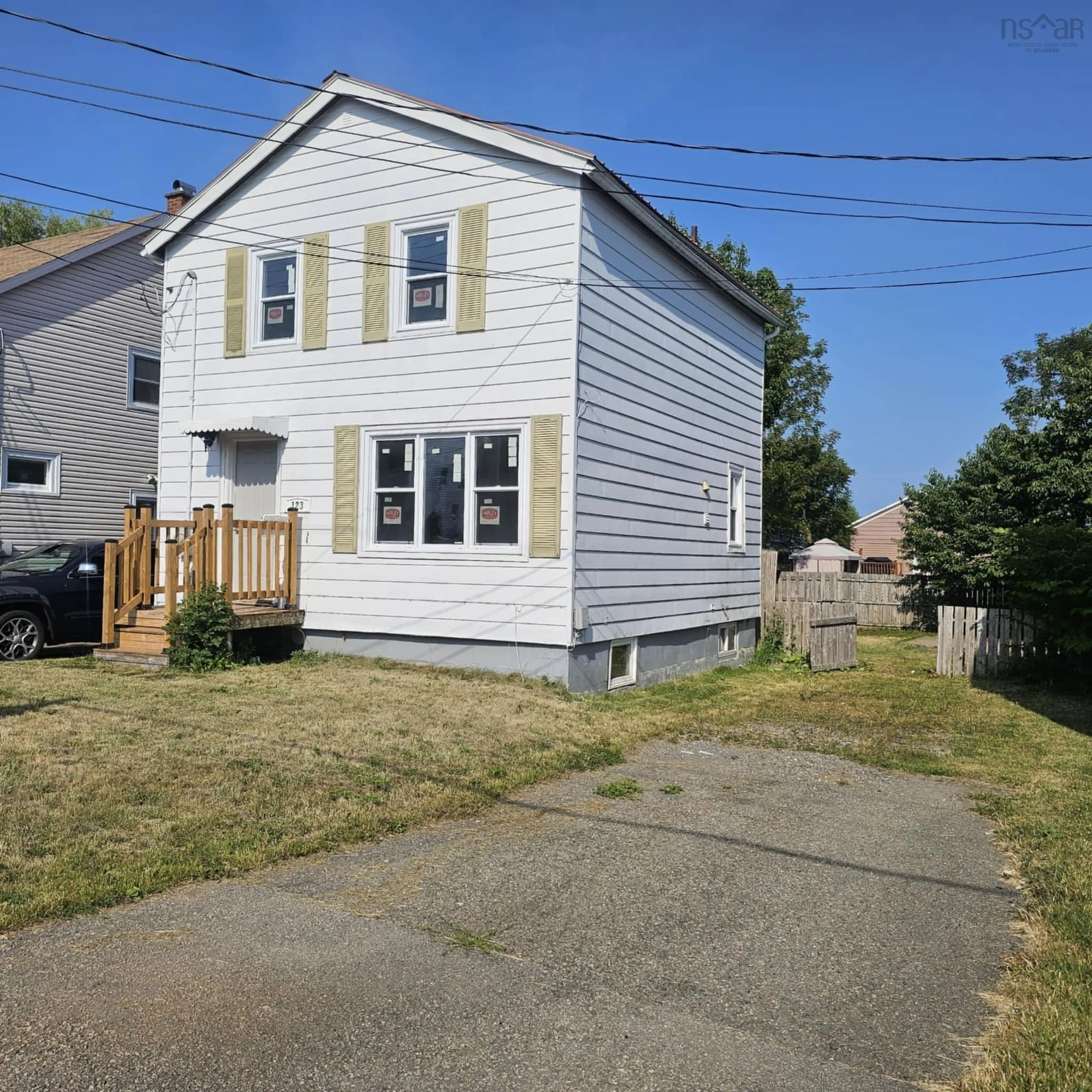 Home with vinyl exterior material, street for 123 Lorne St, Sydney Nova Scotia B1P 4H3