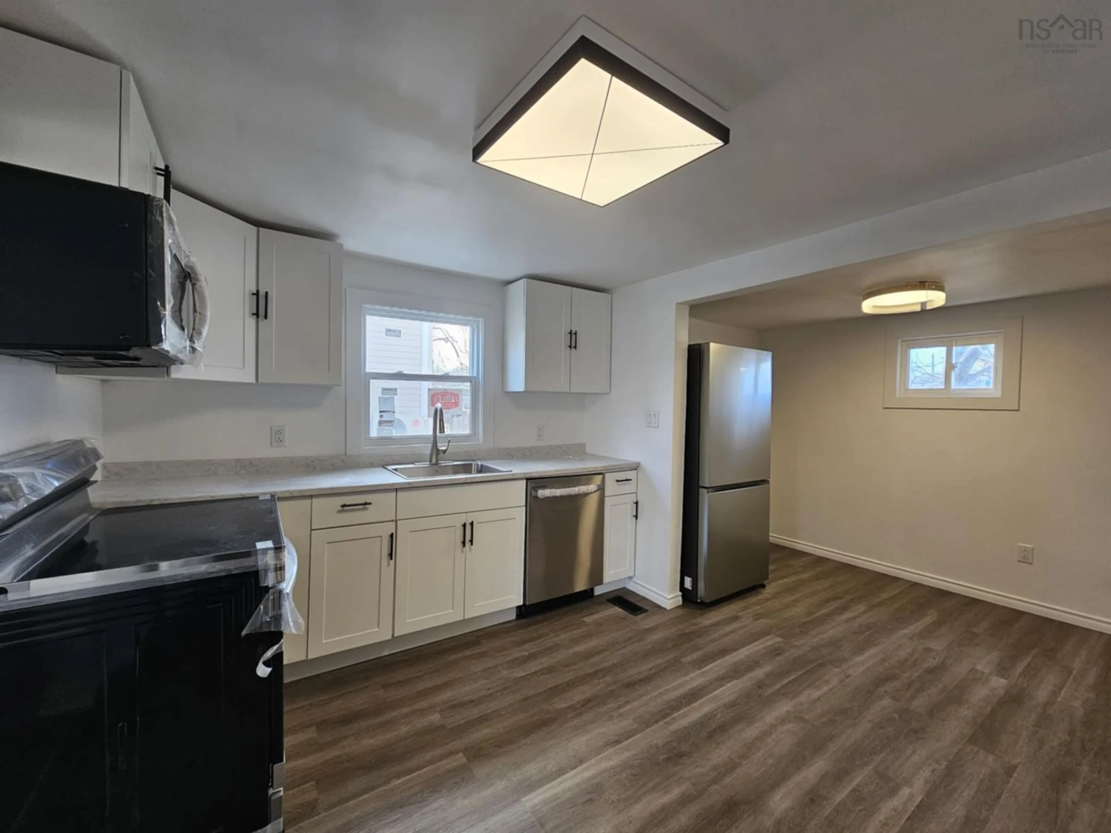 A pic of a room for 123 Lorne St, Sydney Nova Scotia B1P 4H3