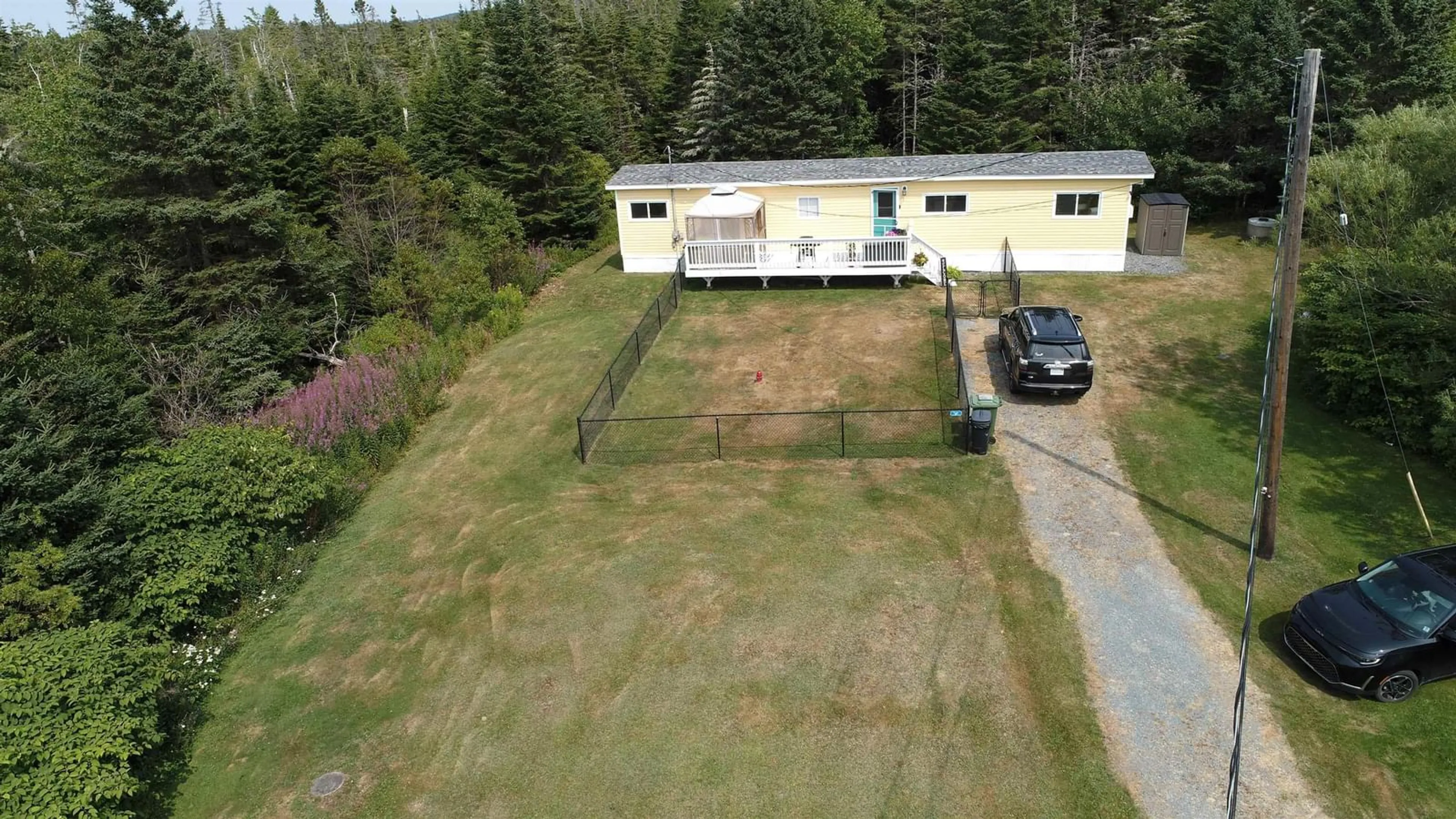 A pic from outside/outdoor area/front of a property/back of a property/a pic from drone, unknown for 825 East Jeddore Rd, East Jeddore Nova Scotia B0J 2L0